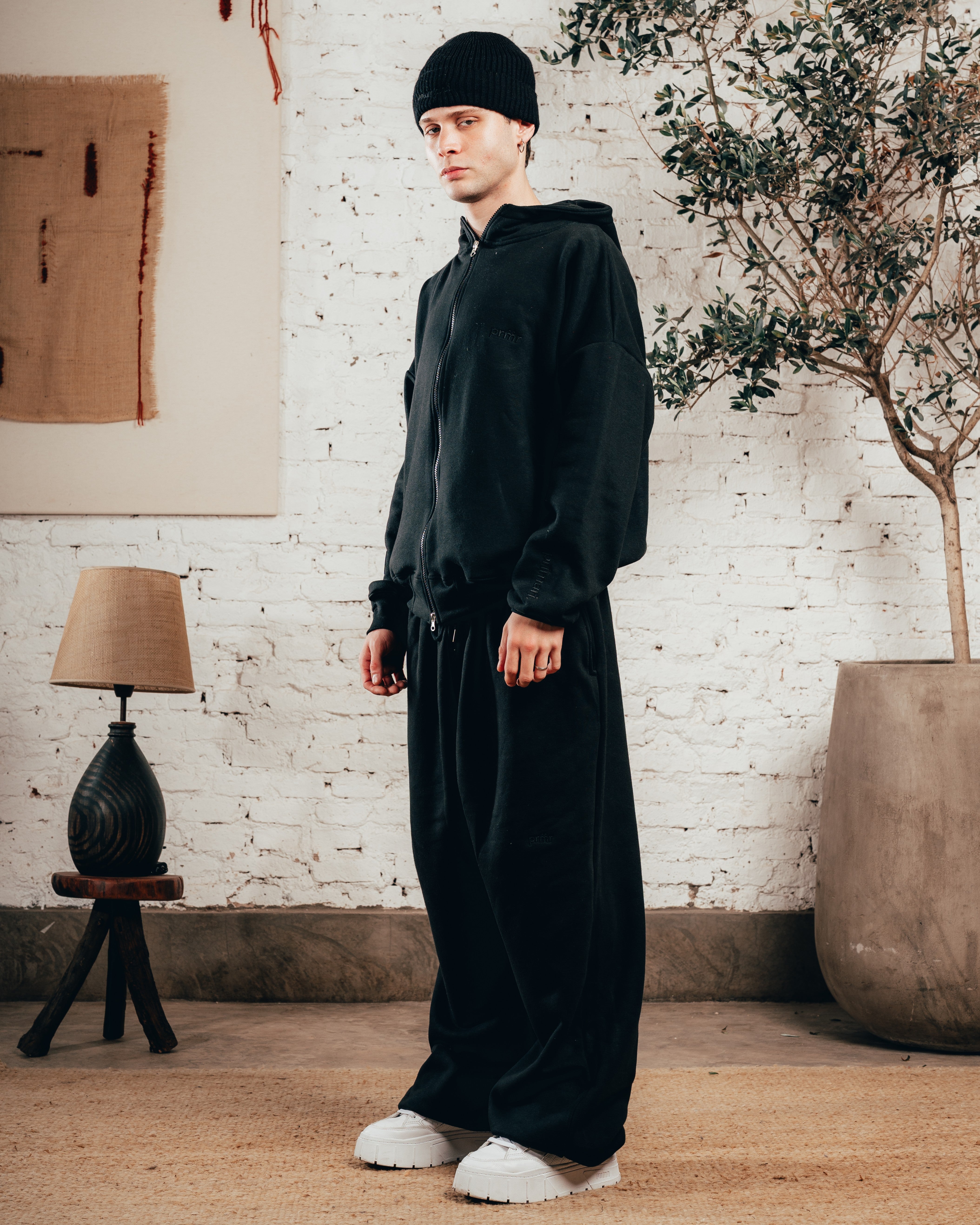 JOGGER PESADO [ PRIMARI ] JET BLACK