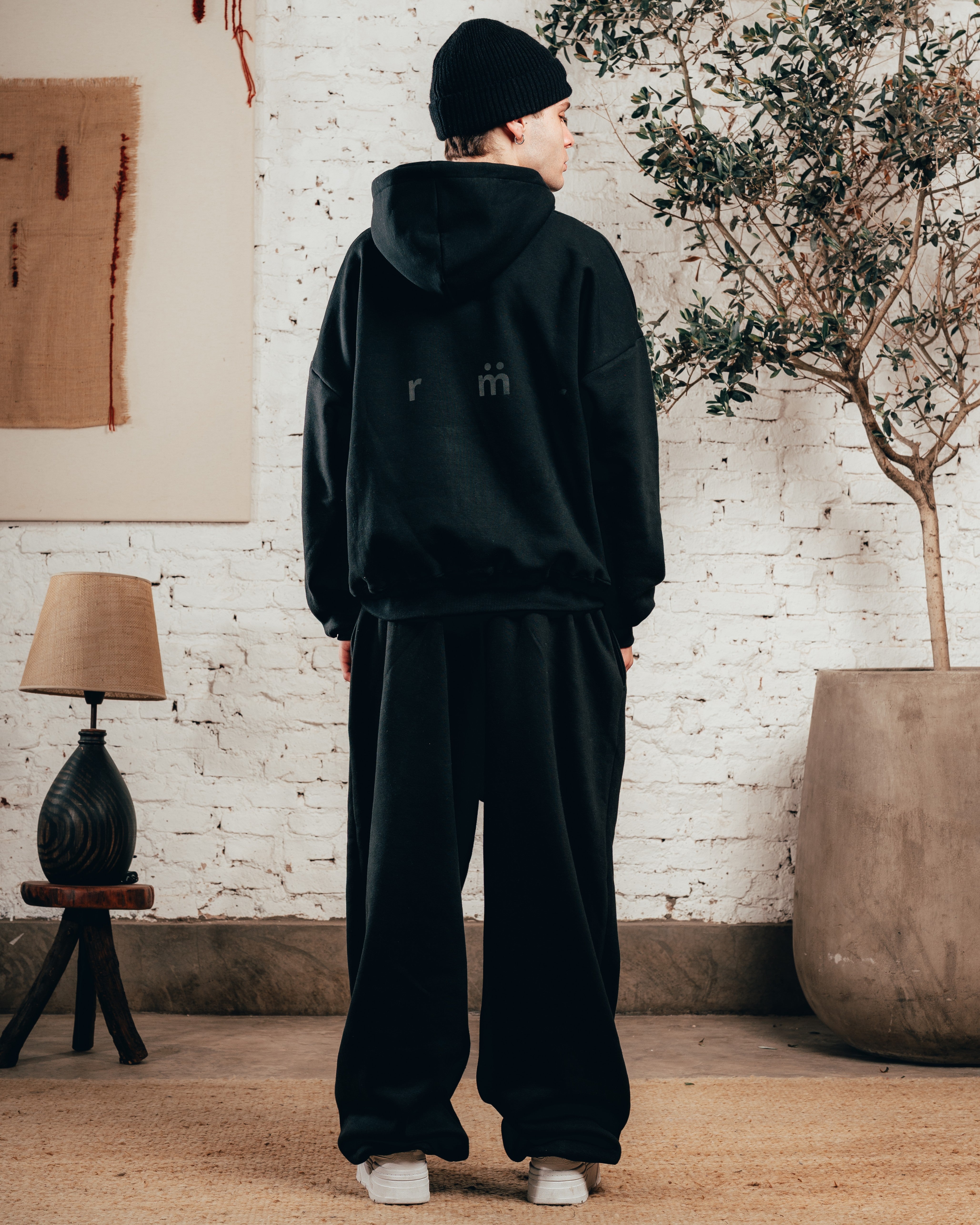 JOGGER PESADO [ PRIMARI ] JET BLACK