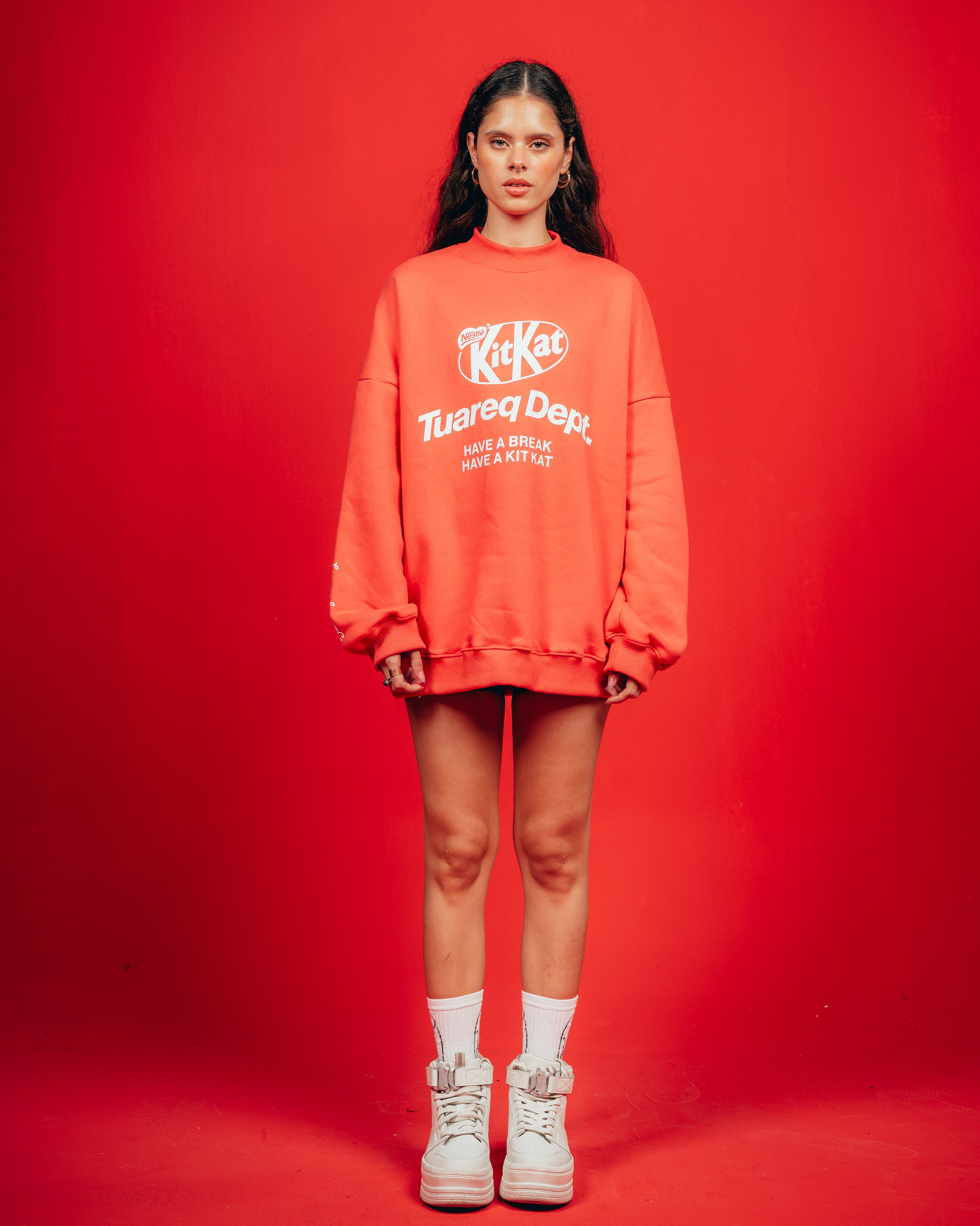 CREWNECK CANDY [ KIT KAT ] RED