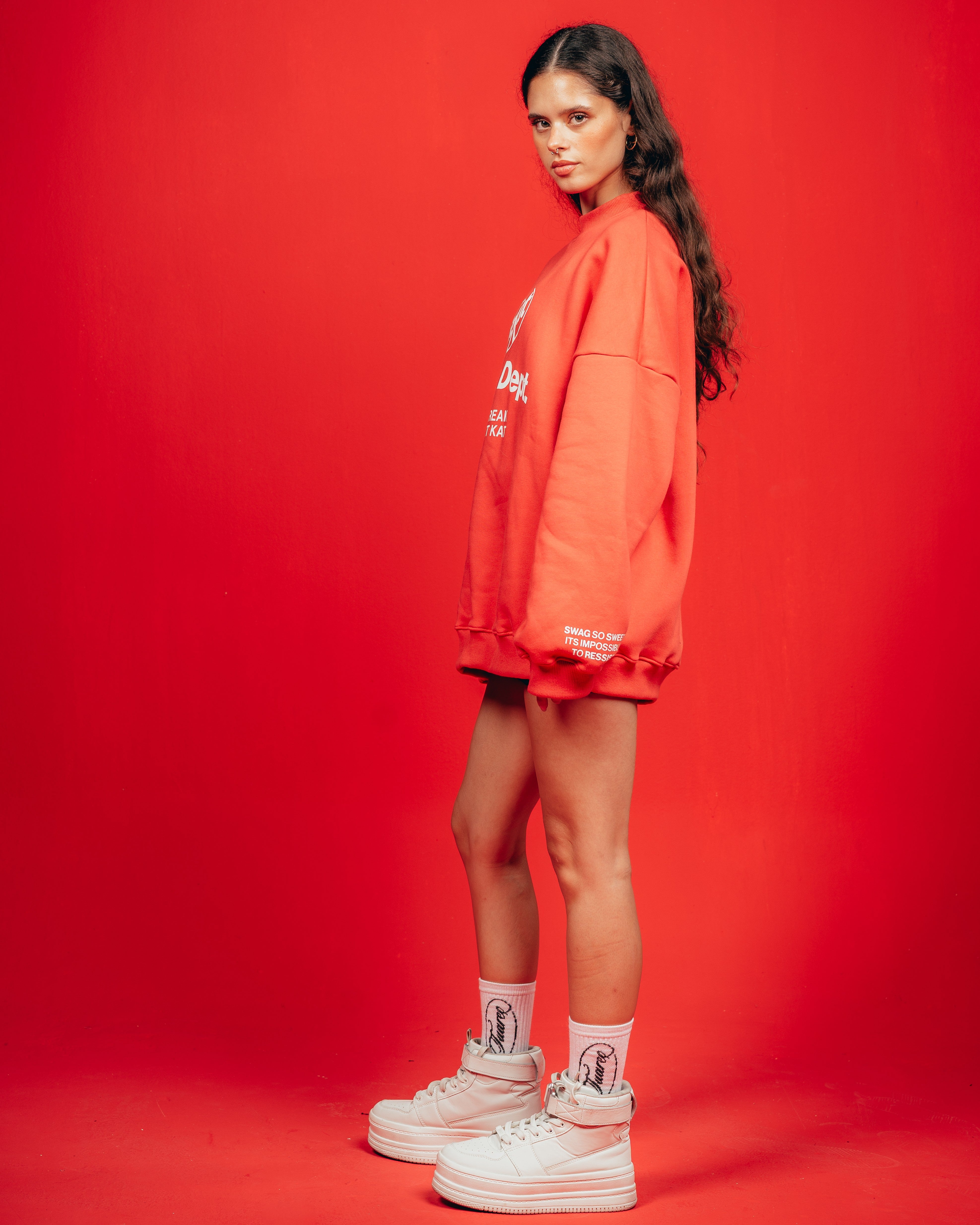CREWNECK CANDY [ KIT KAT ] RED