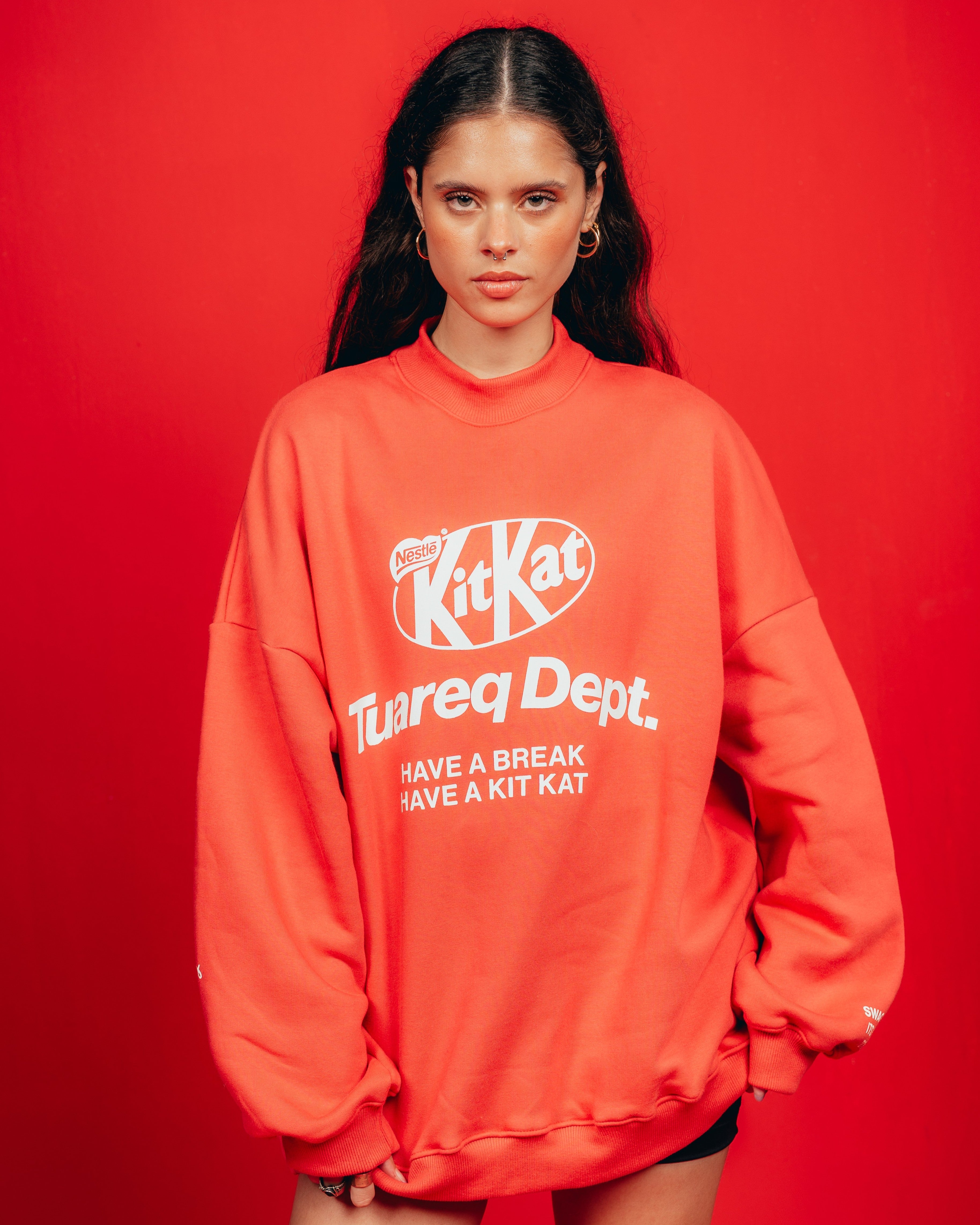 CREWNECK CANDY [ KIT KAT ] RED