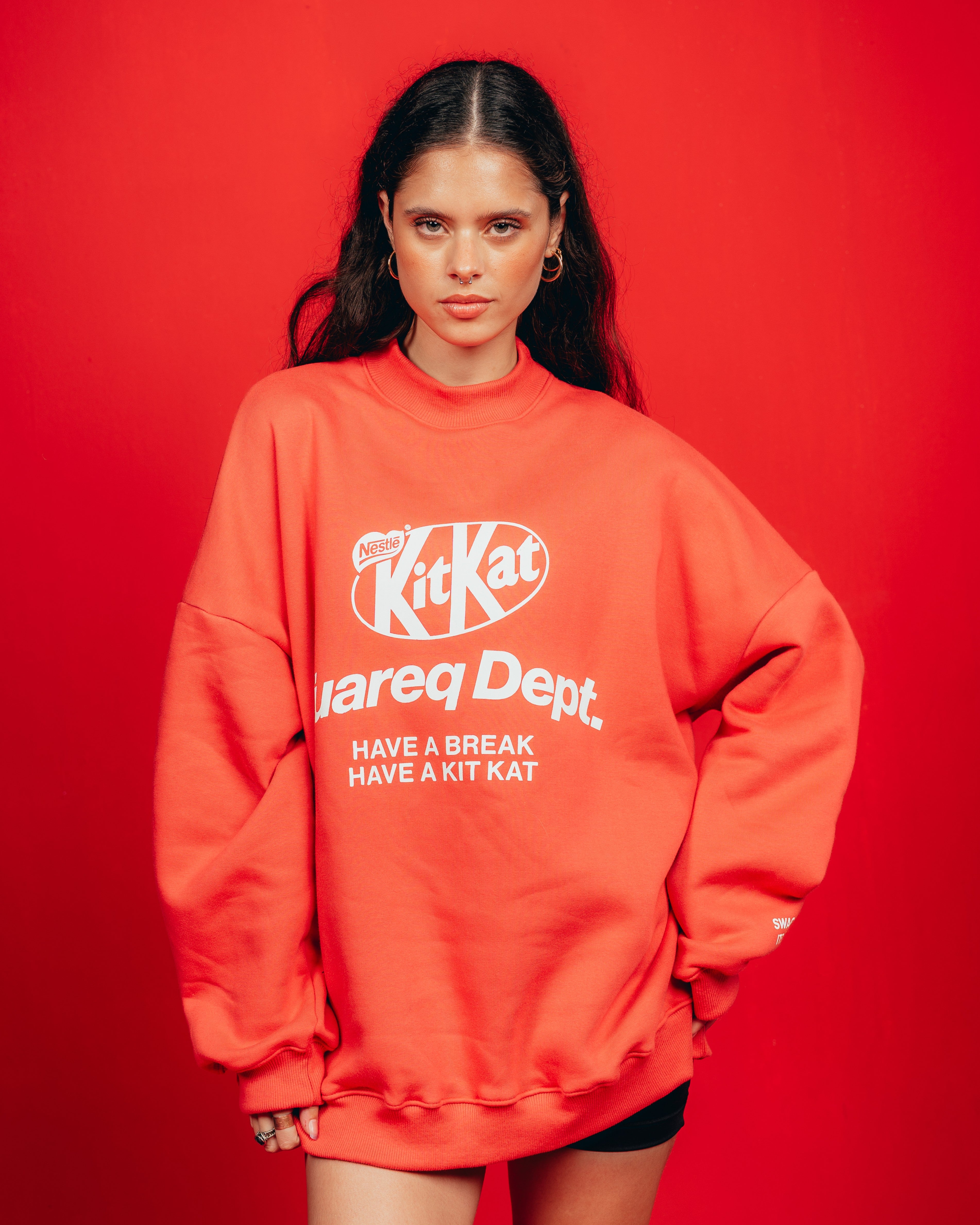 CREWNECK CANDY [ KIT KAT ] RED