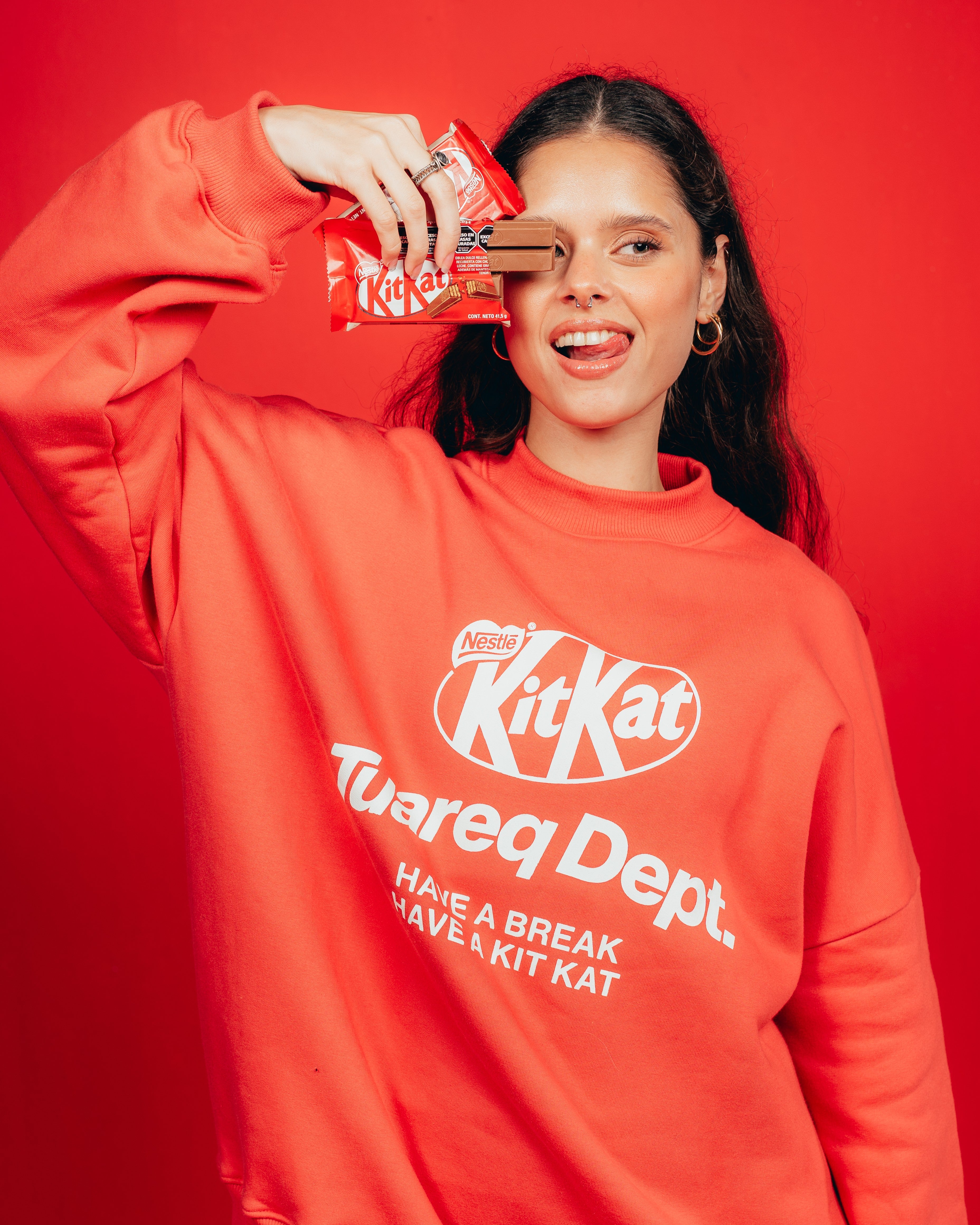 CREWNECK CANDY [ KIT KAT ] RED