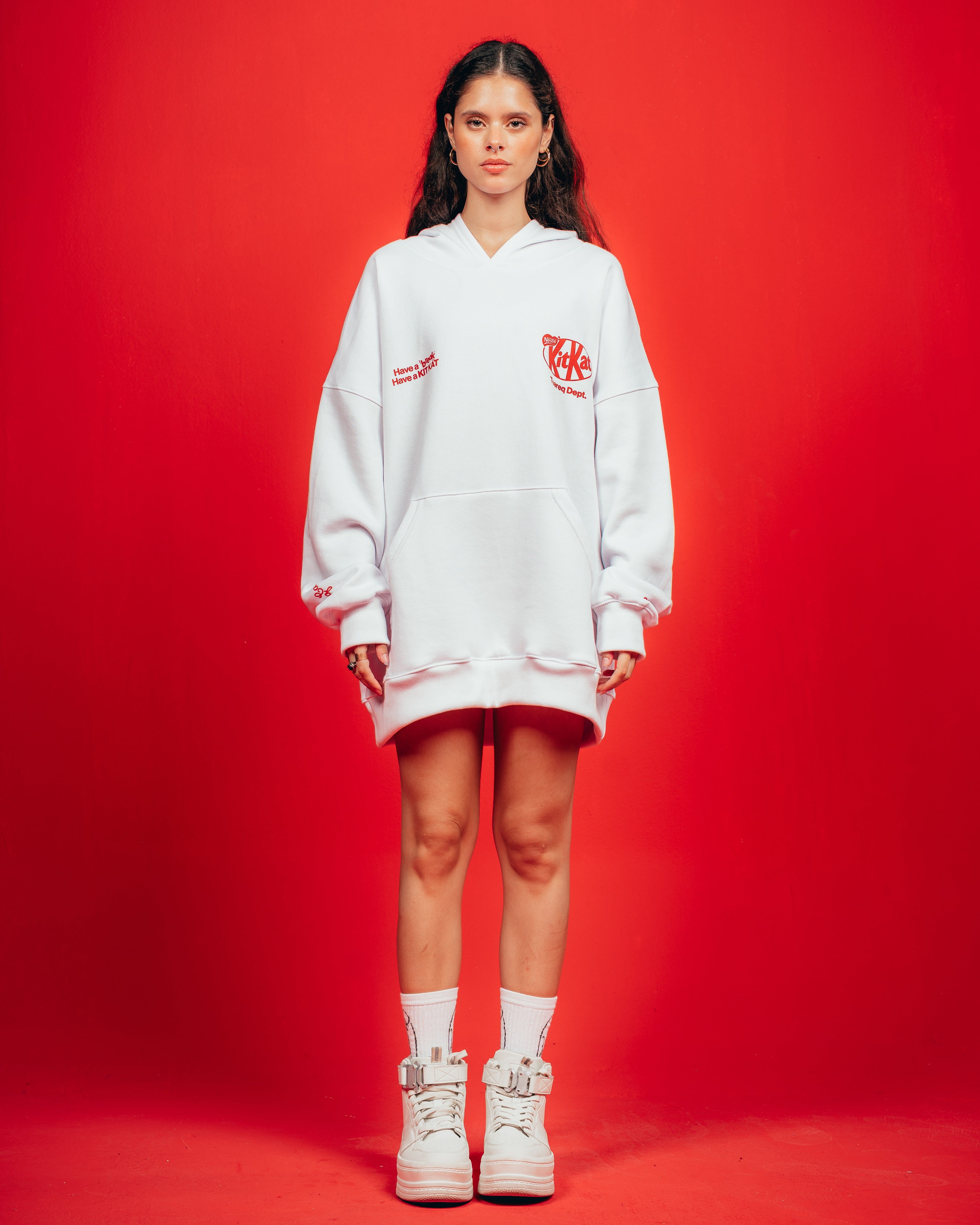 HOODIE PESADO CANDY [ KIT KAT ] WHITE
