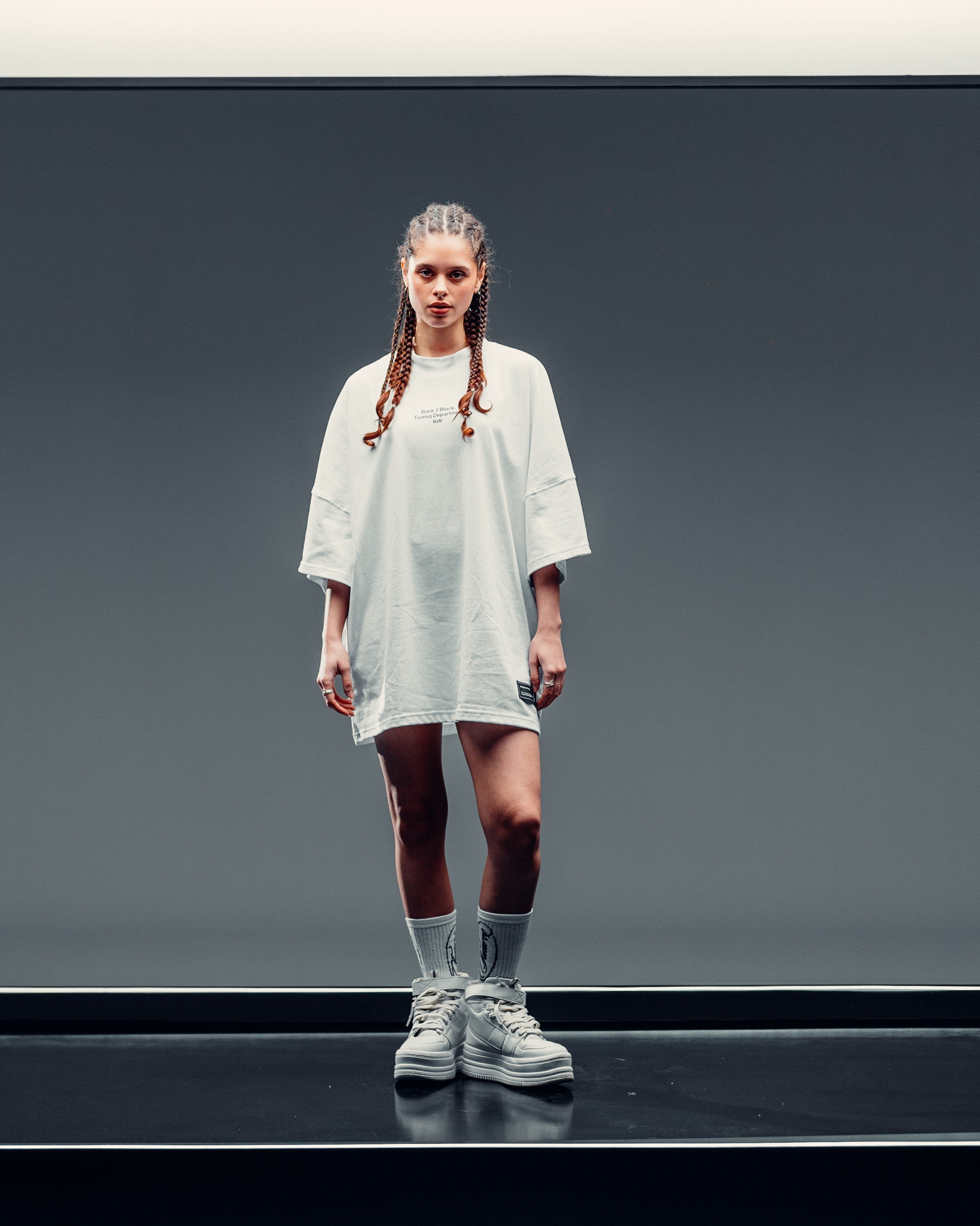 REMERA OVERSIZED [ B2B ] WALKER WHITE