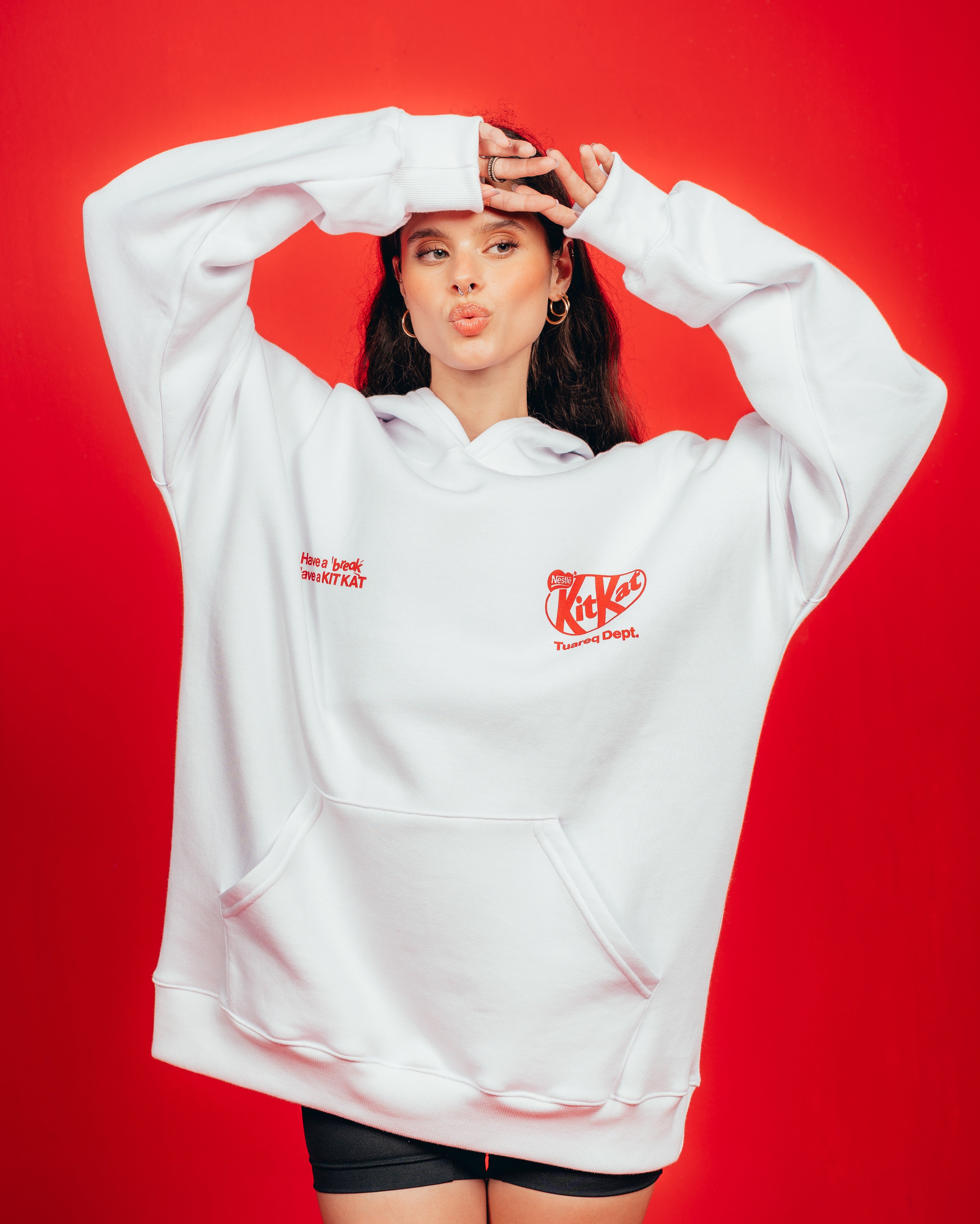 HOODIE PESADO CANDY [ KIT KAT ] WHITE