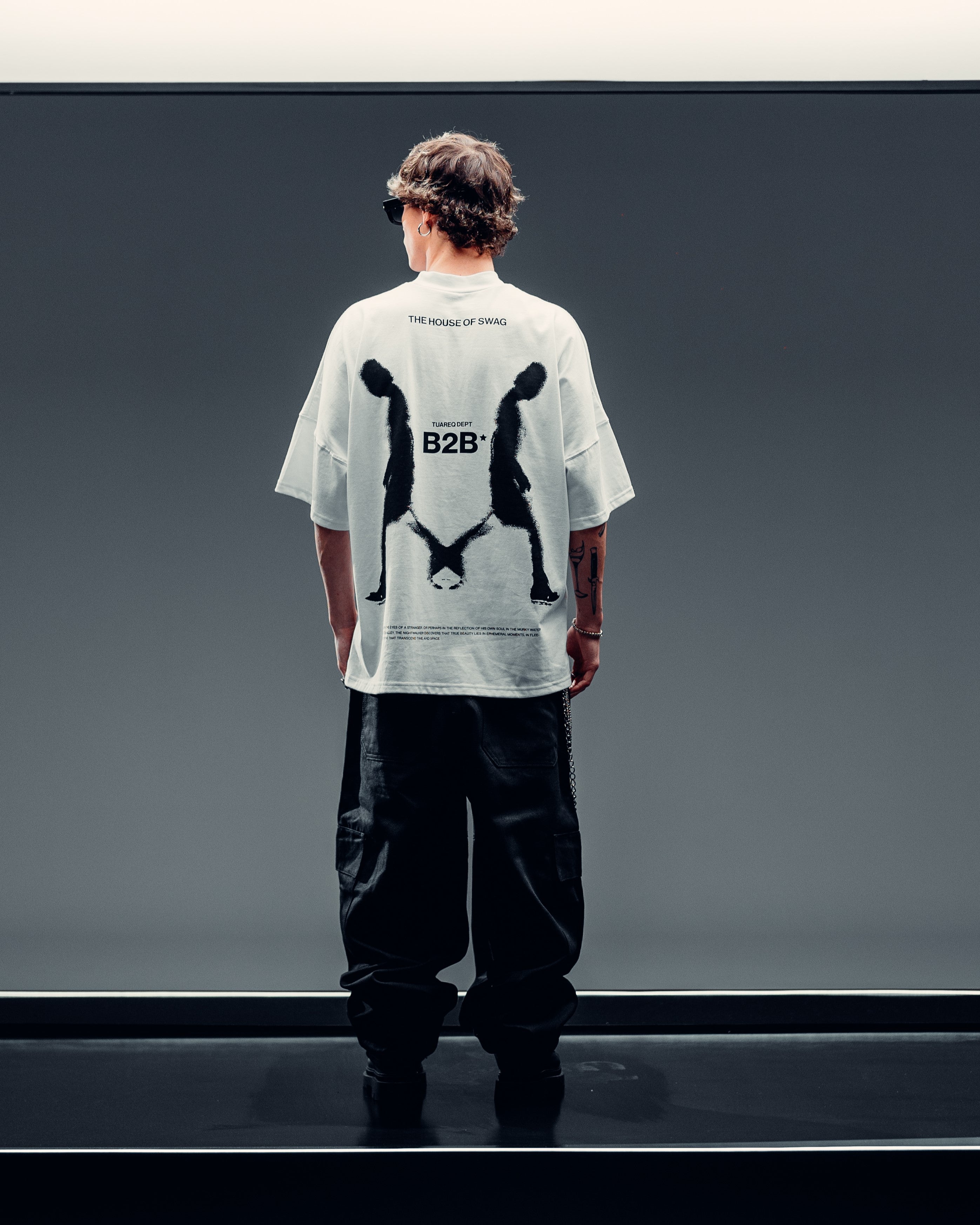 REMERA OVERSIZED [ B2B ] WALKER WHITE