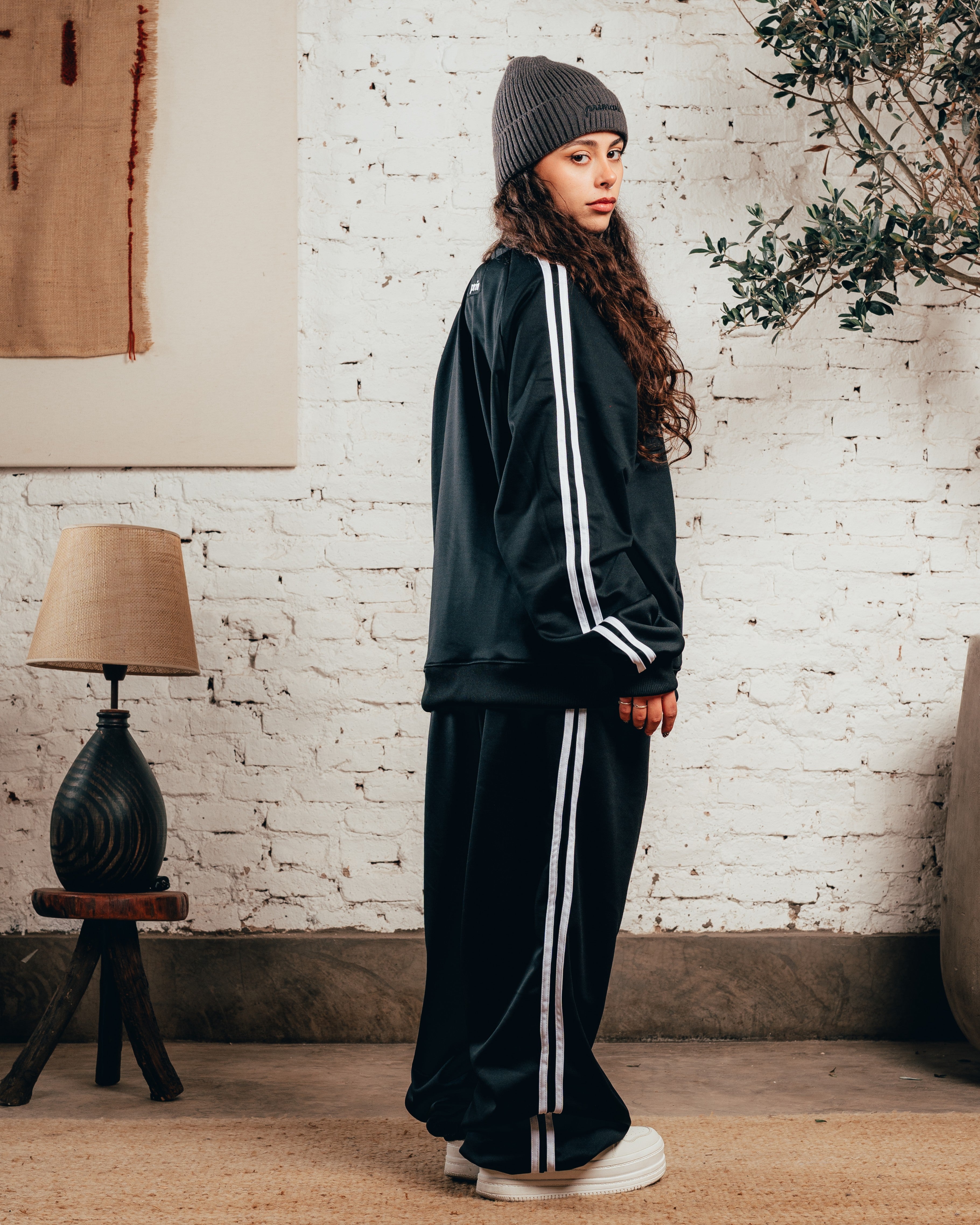 CONJUNTO DEPORTIVO [ PRIMARI ] STRIPE BLACK