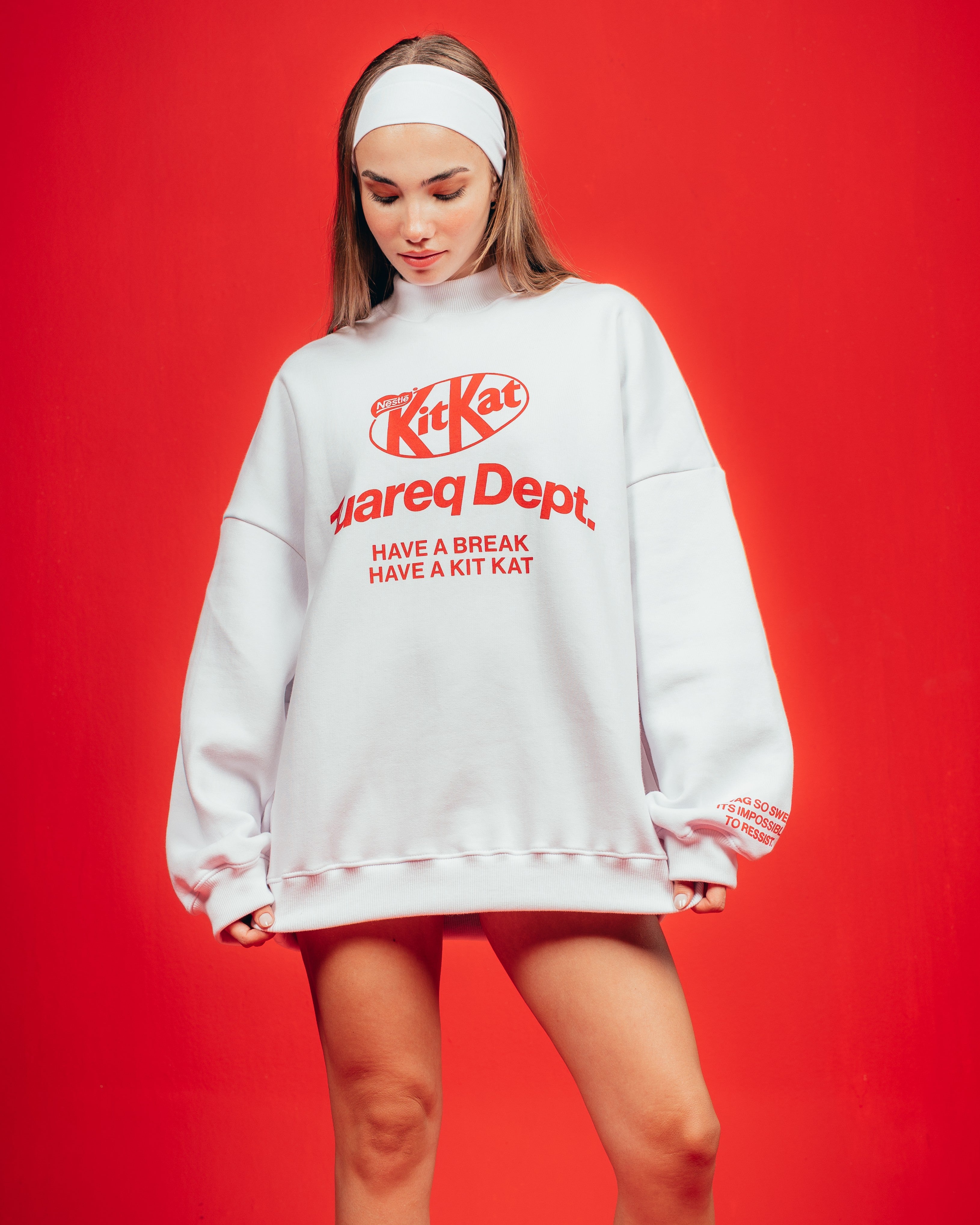 CREWNECK CANDY [ KIT KAT ] WHITE