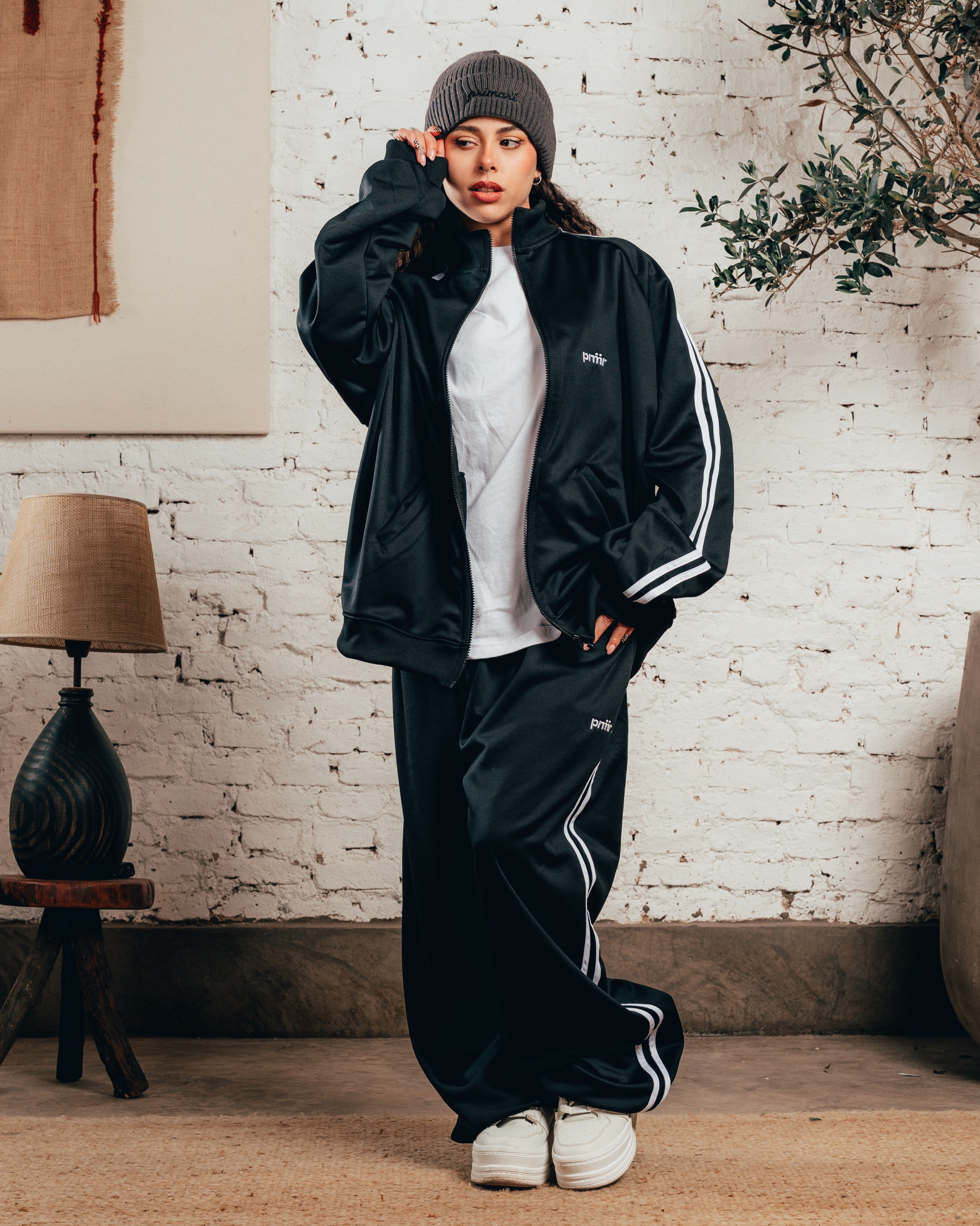 CONJUNTO DEPORTIVO [ PRIMARI ] STRIPE BLACK