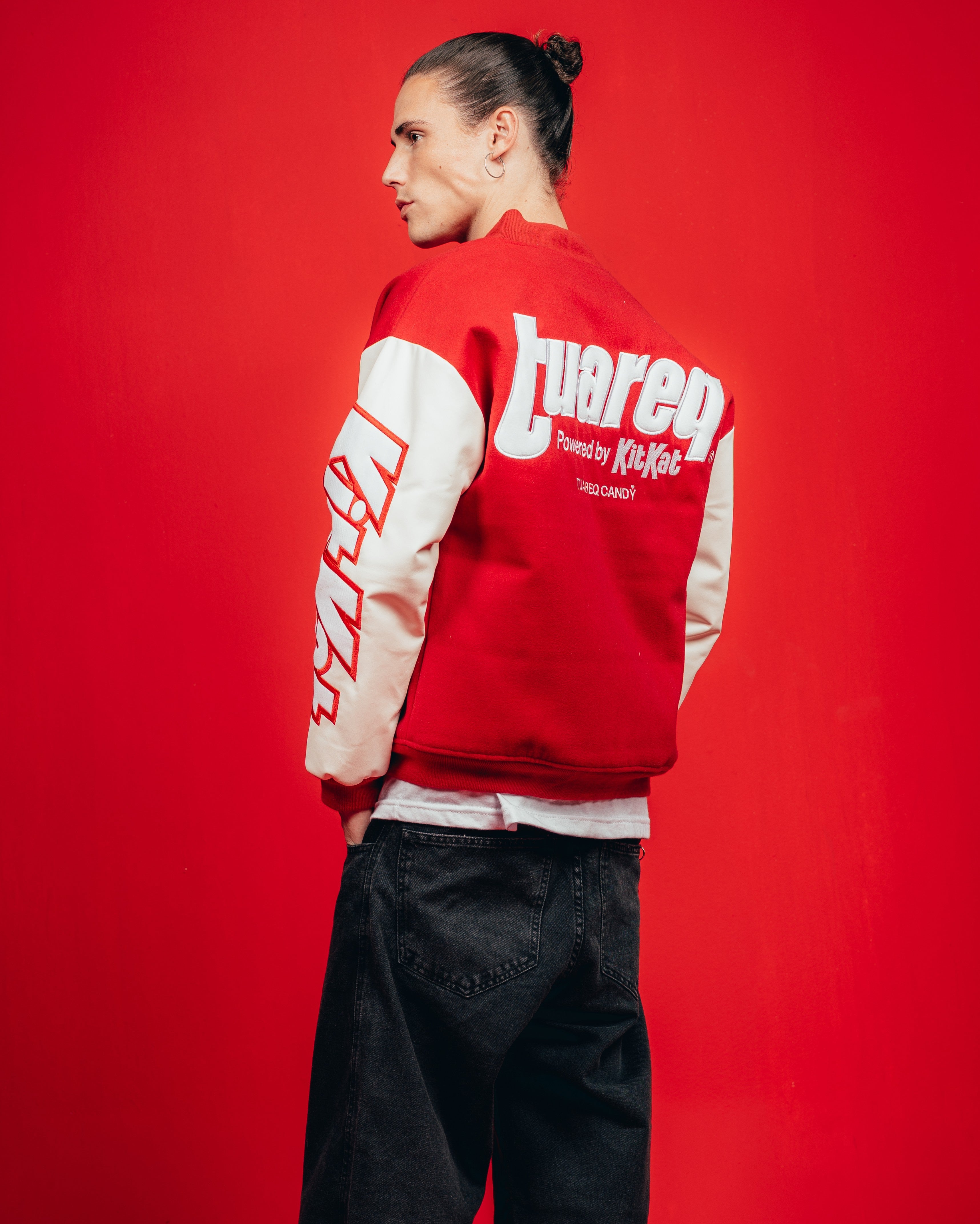 CAMPERA VARSITY CANDY [ KIT KAT ] RED
