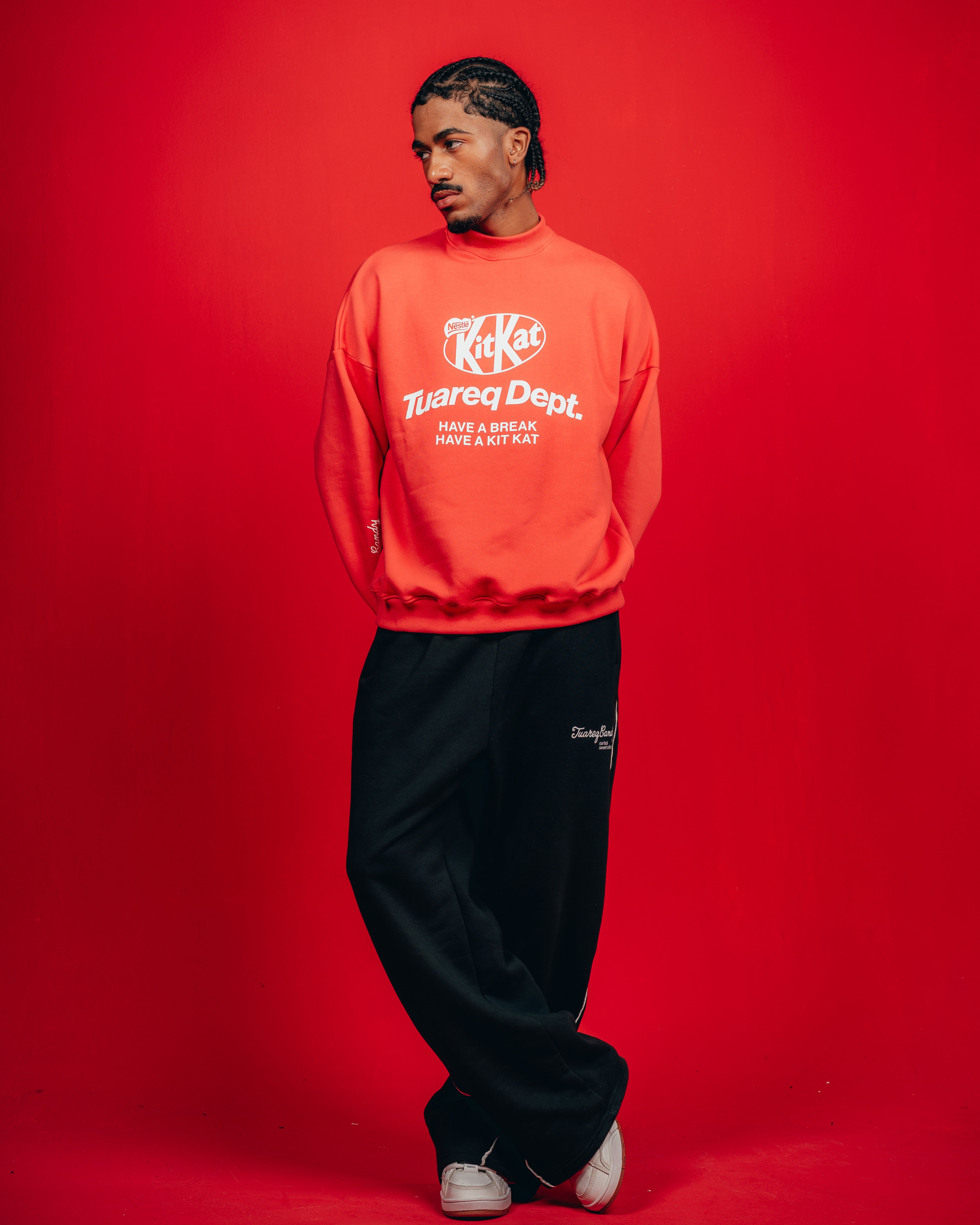 CREWNECK CANDY [ KIT KAT ] RED