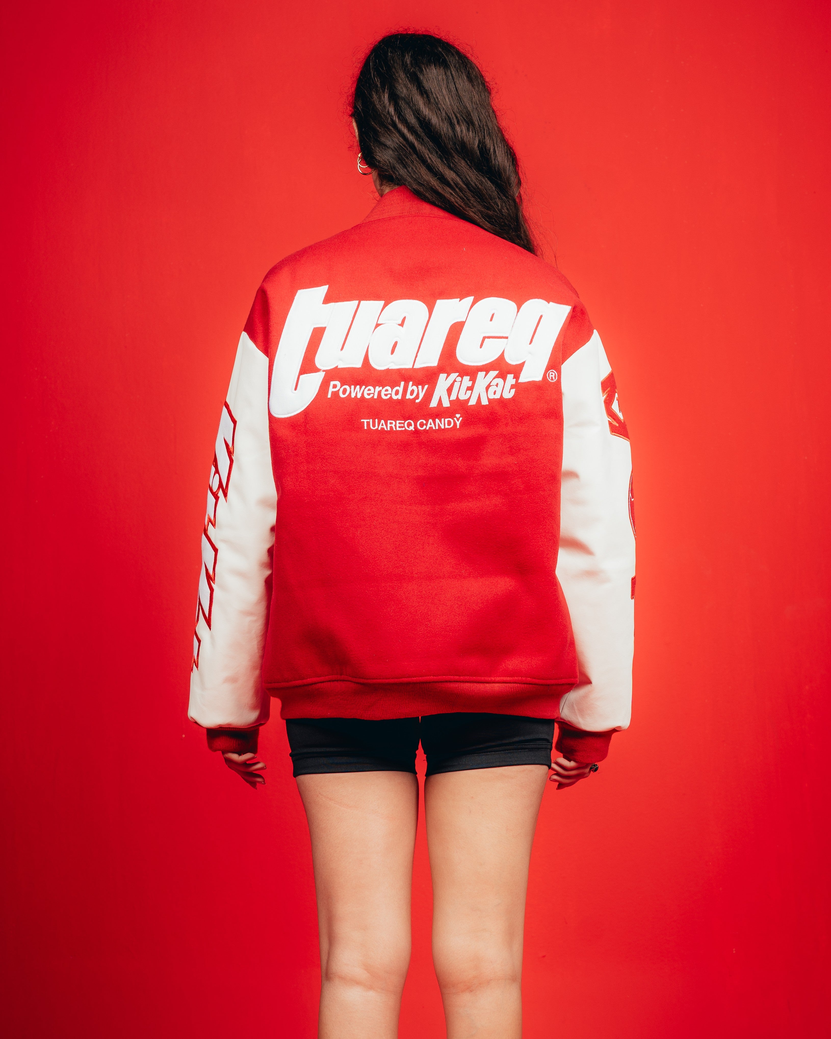 CAMPERA VARSITY CANDY [ KIT KAT ] RED