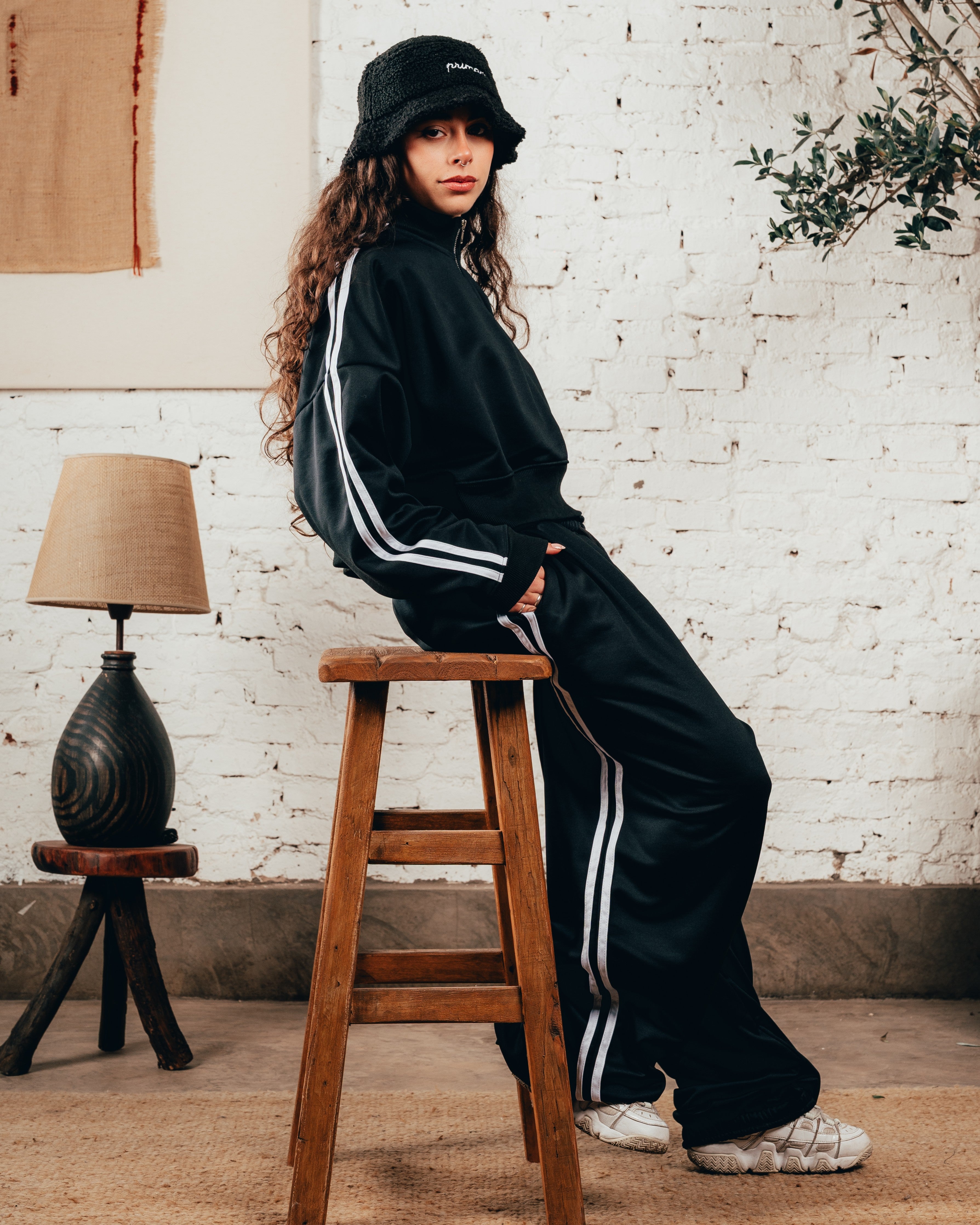 CROP MANGA LARGA [ PRIMARI ] STRIPE BLACK
