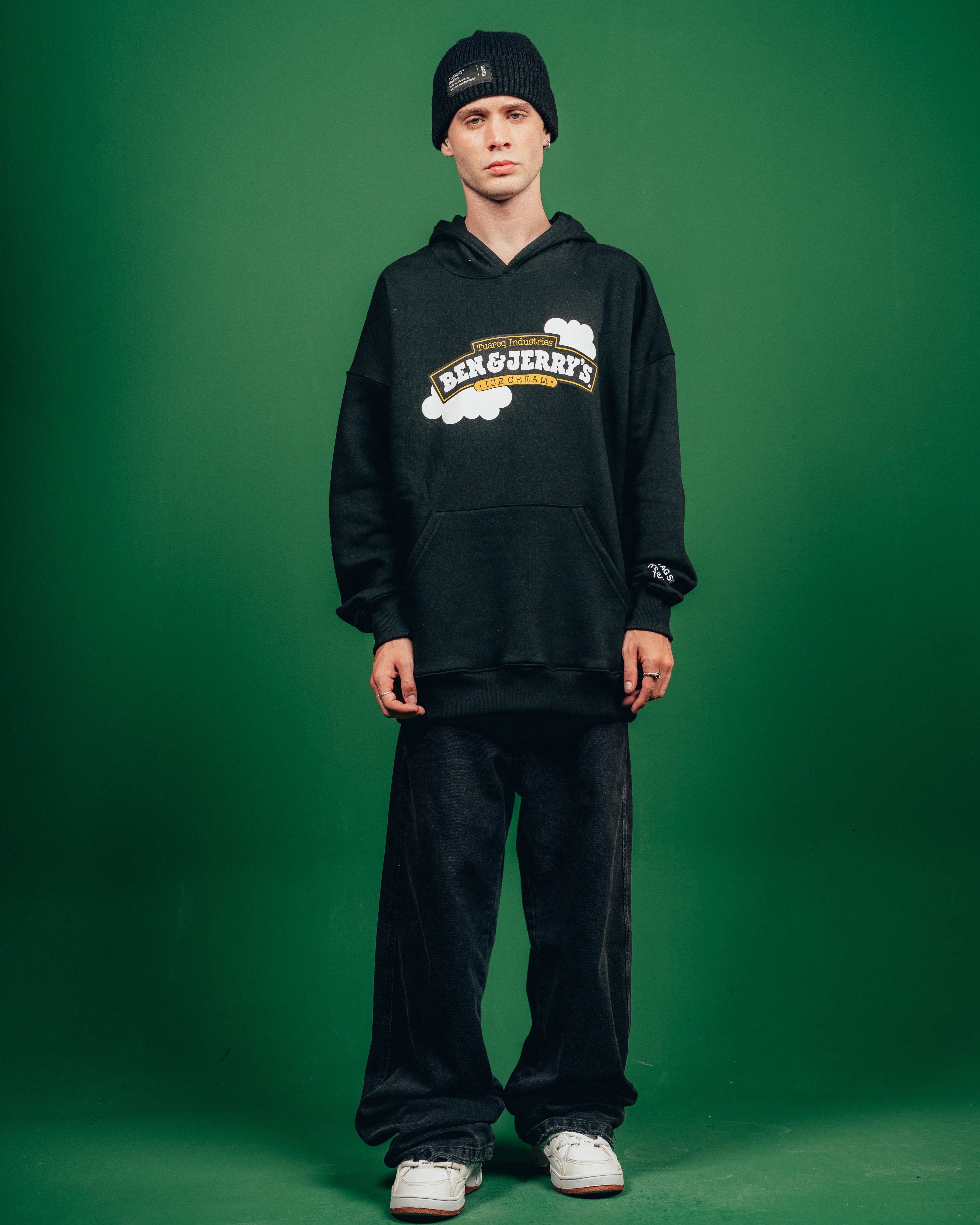 HOODIE PESADO CANDY [ B&J ] CIELITO BLACK