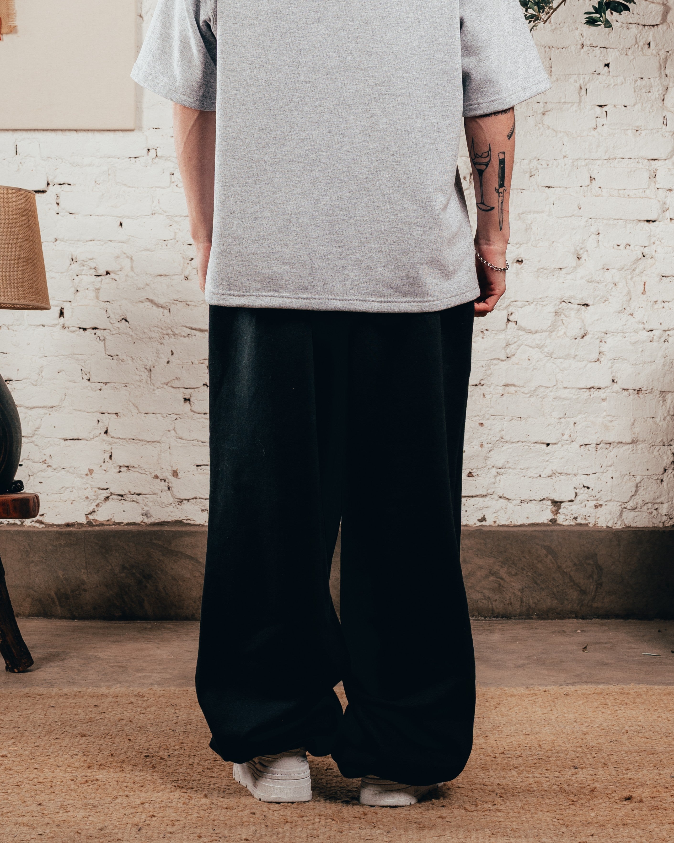 JOGGER PESADO [ PRIMARI ] JET BLACK