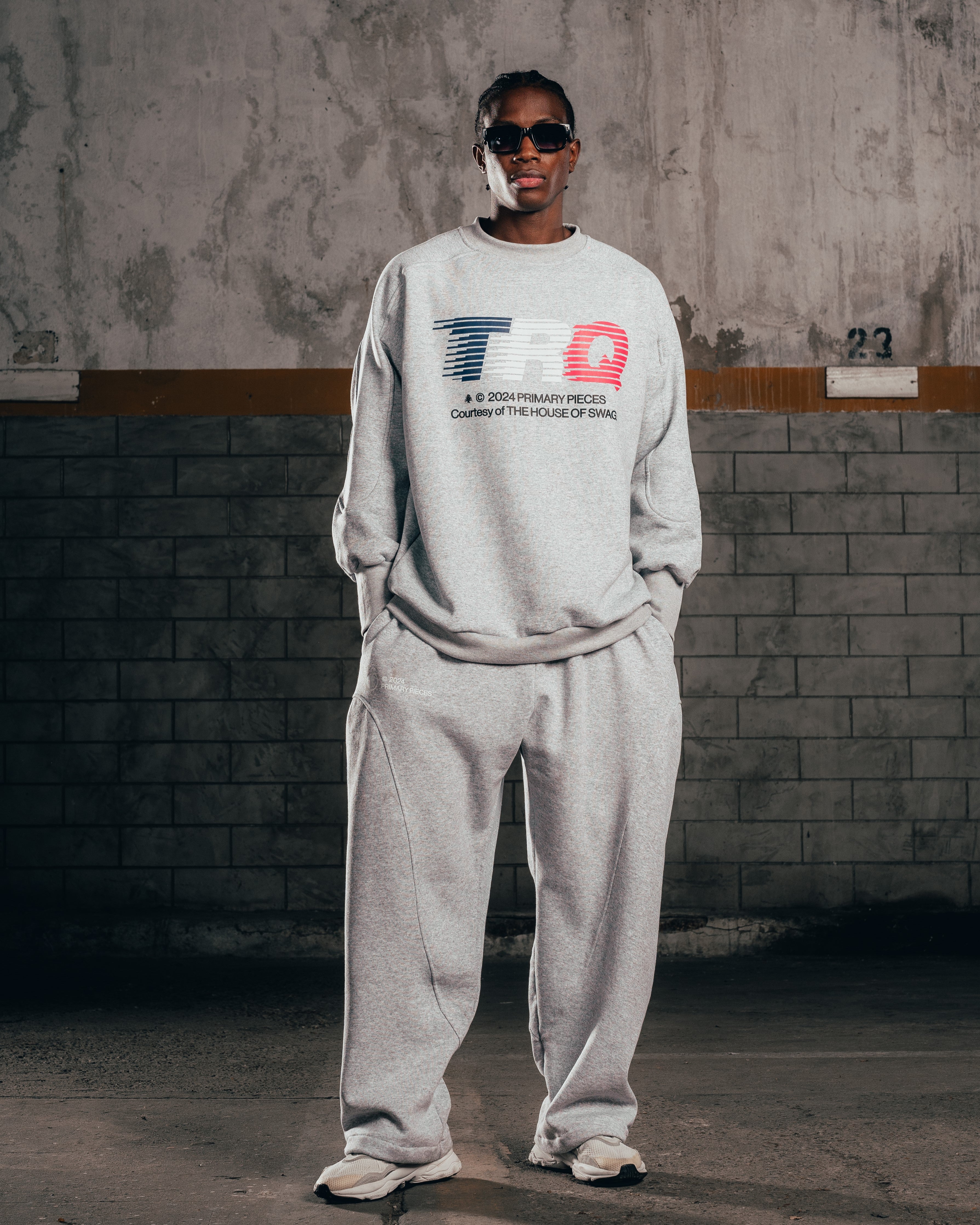 CREWNECK [ PRIMARY OLYMPICS LOGO ] GRIS MELANGE