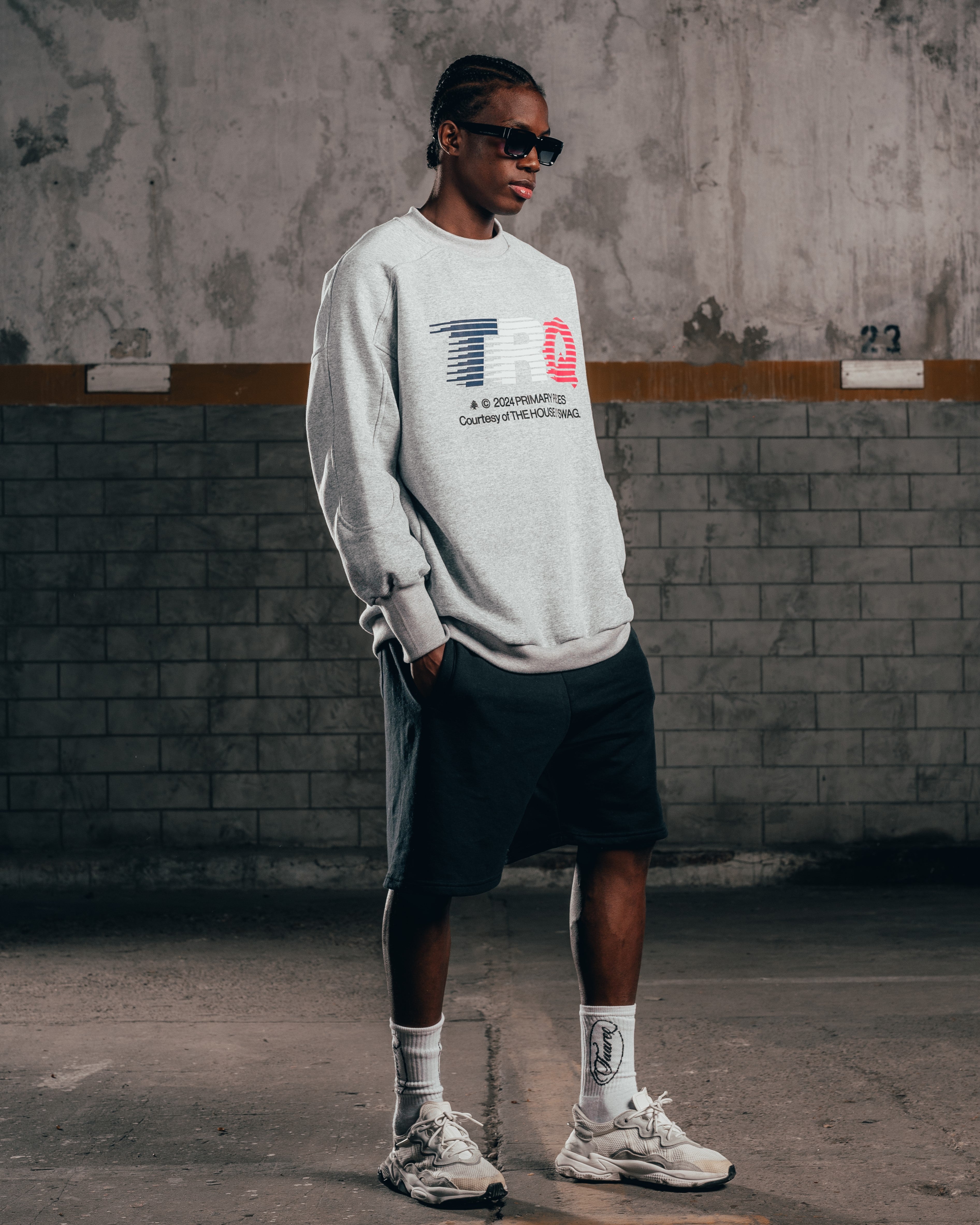 CREWNECK [ PRIMARY OLYMPICS LOGO ] GRIS MELANGE