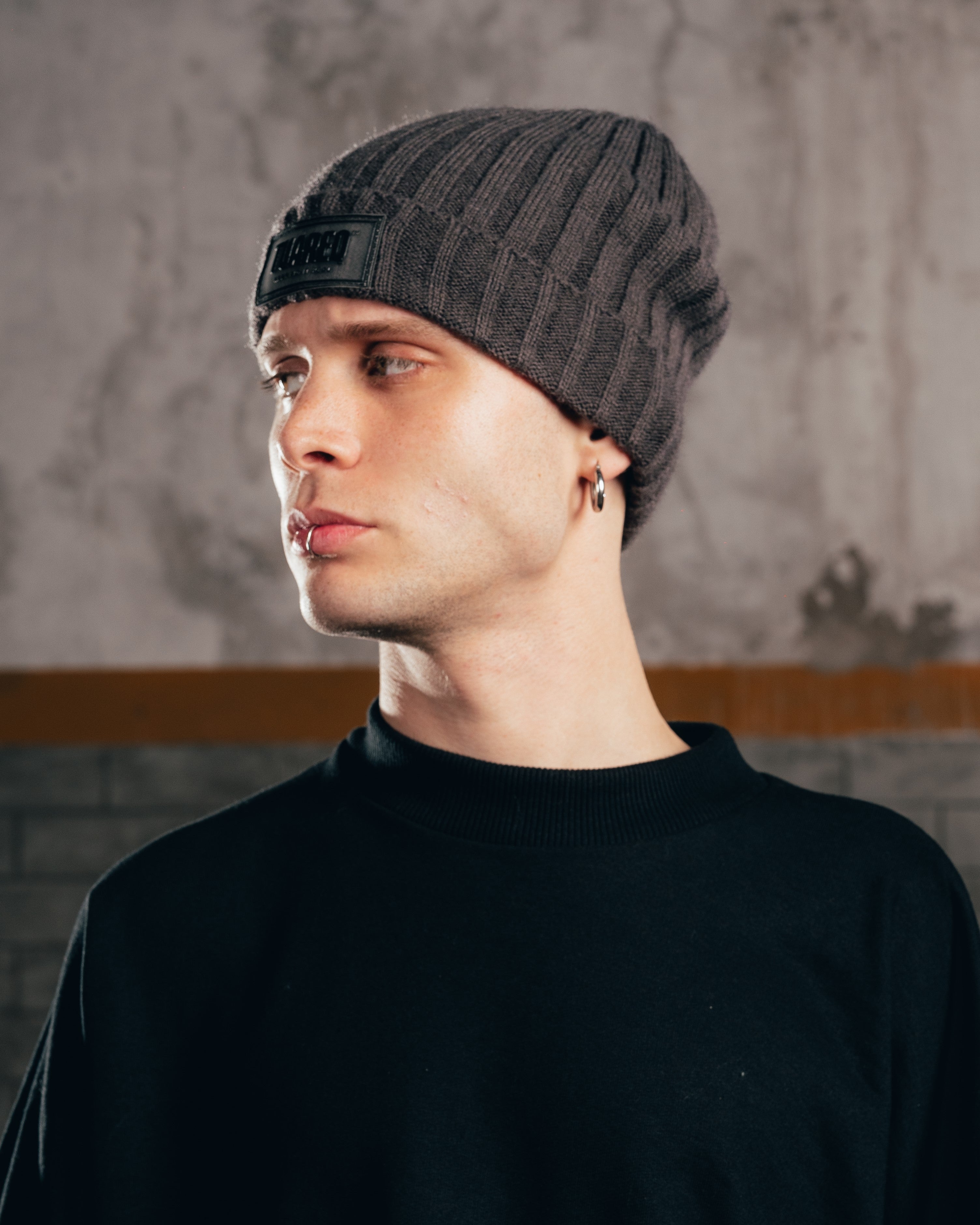 BEANIE [ PRIMARY ] GRIS