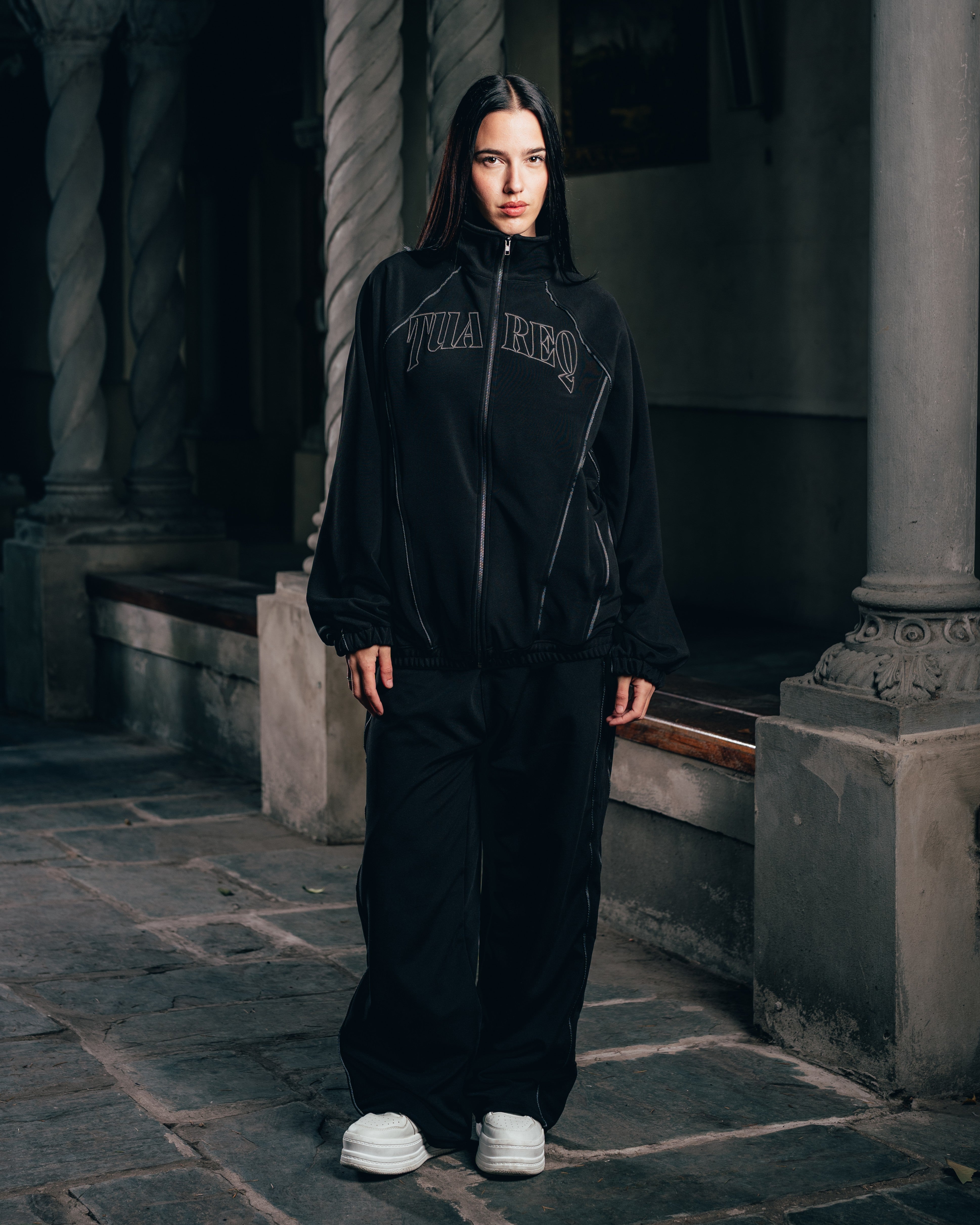 CONJUNTO DEPORTIVO [ WARRIOR ] BLACK