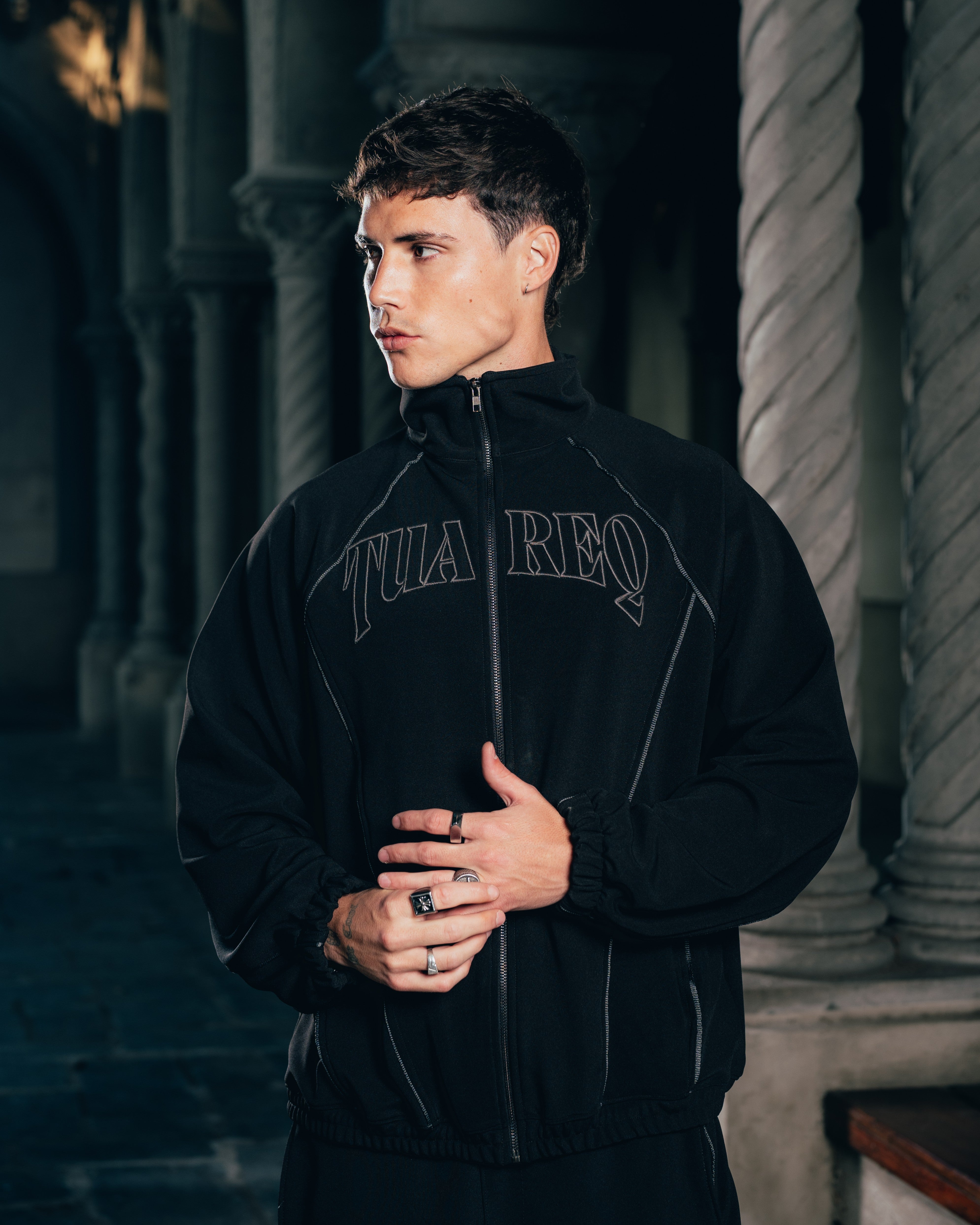 CONJUNTO DEPORTIVO [ WARRIOR ] BLACK