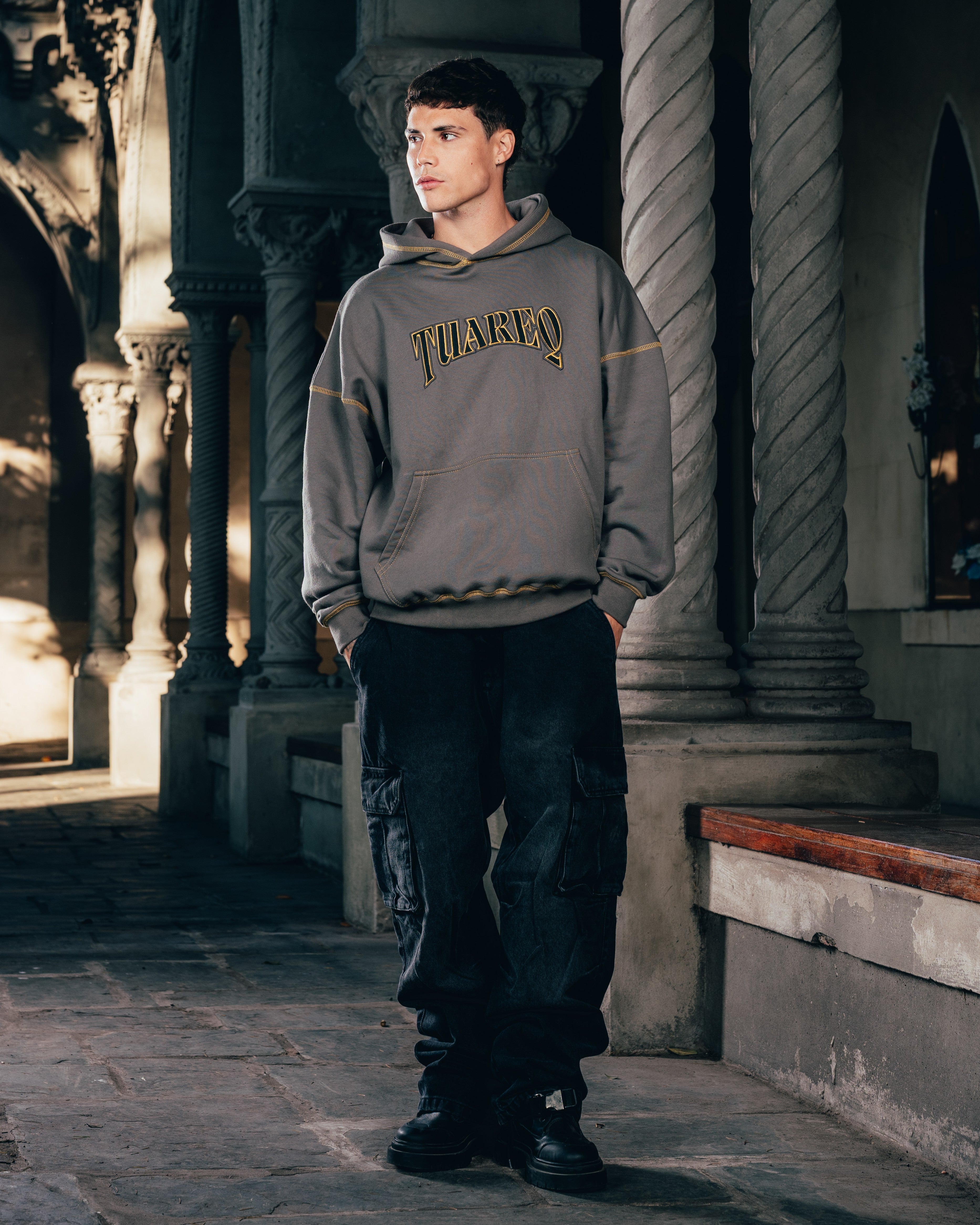 HOODIE [ WARRIOR ] COSTURA CARBON GREY
