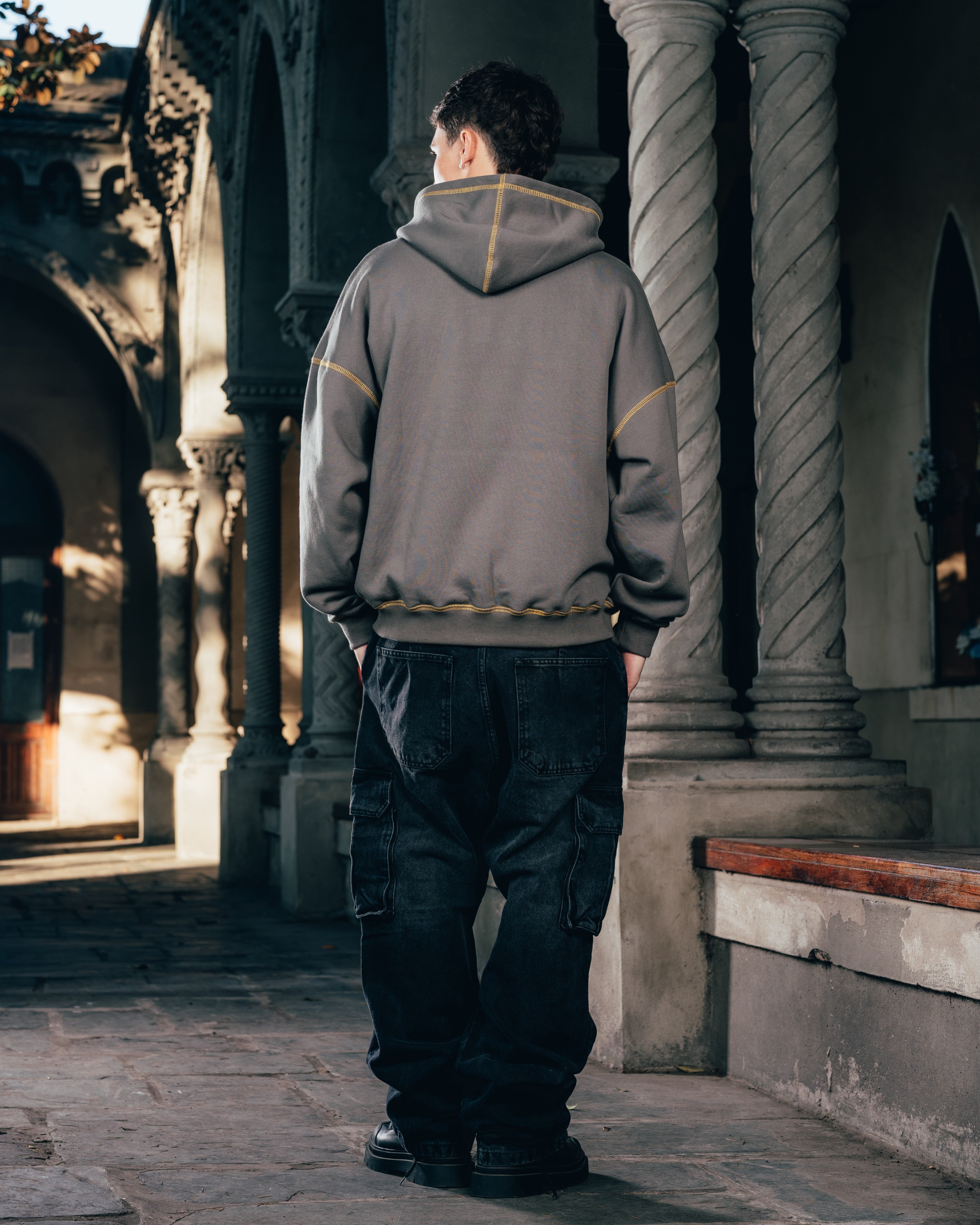 HOODIE [ WARRIOR ] COSTURA CARBON GREY