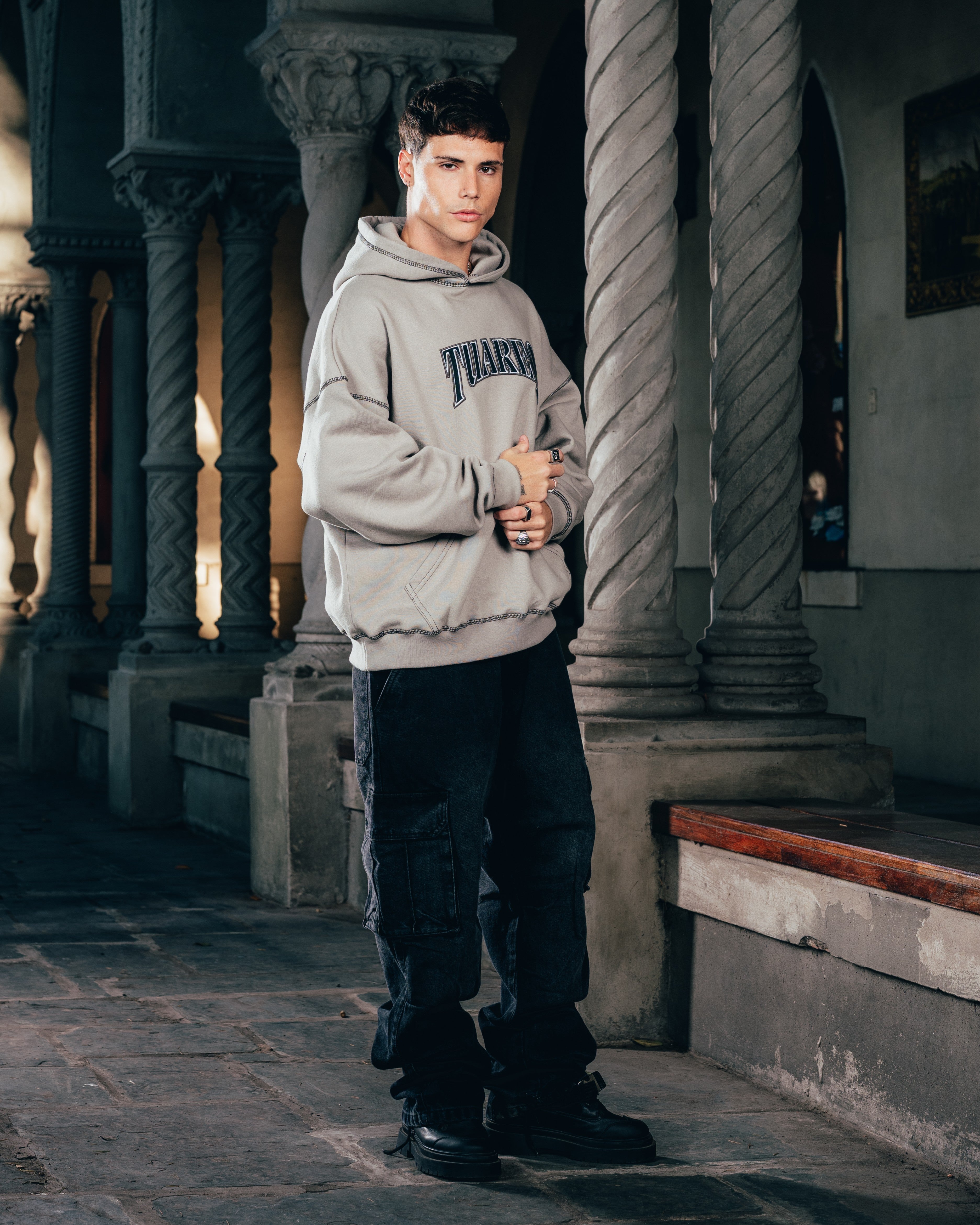HOODIE [ WARRIOR ] COSTURA SMOKE  GREY