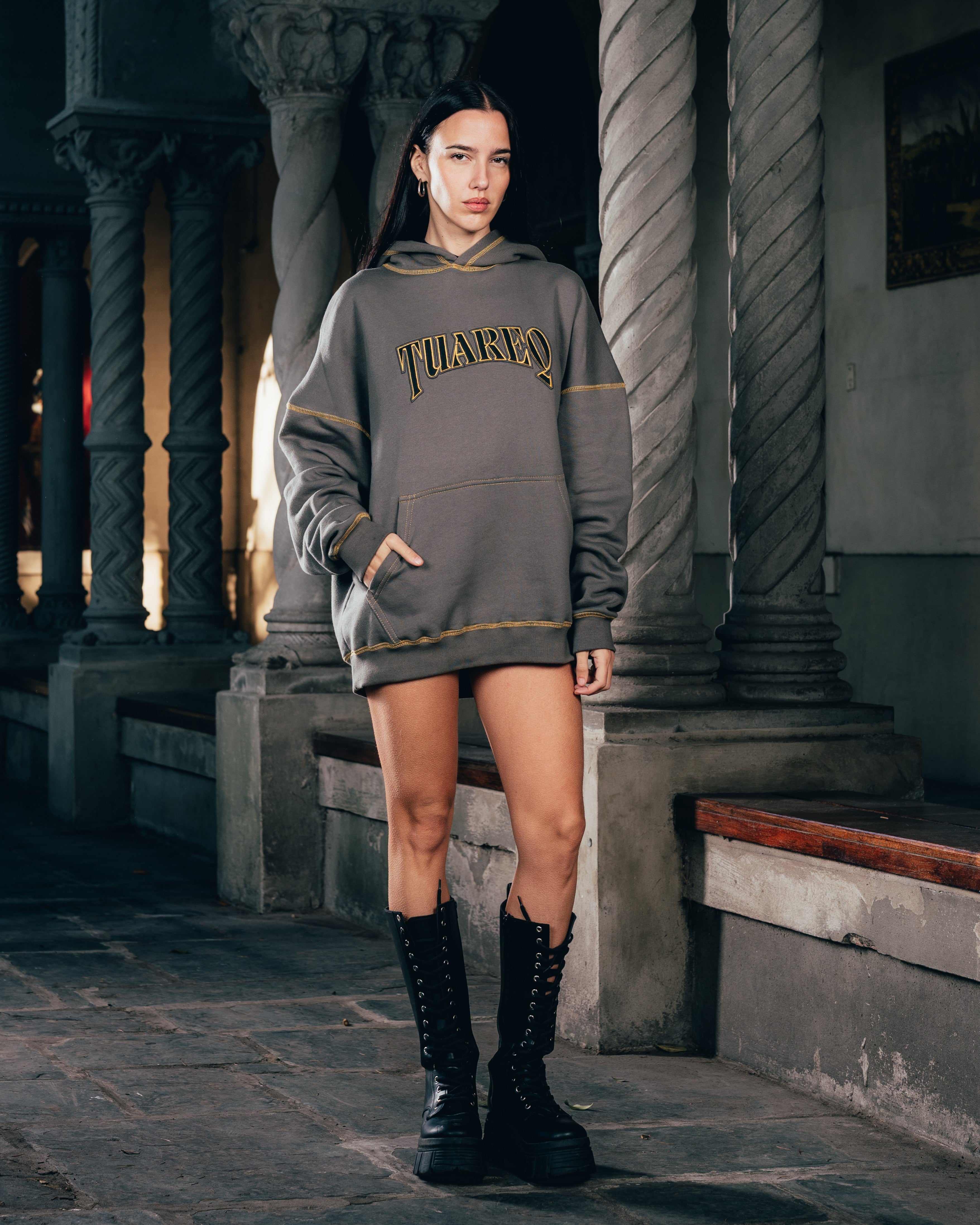 HOODIE [ WARRIOR ] COSTURA CARBON GREY