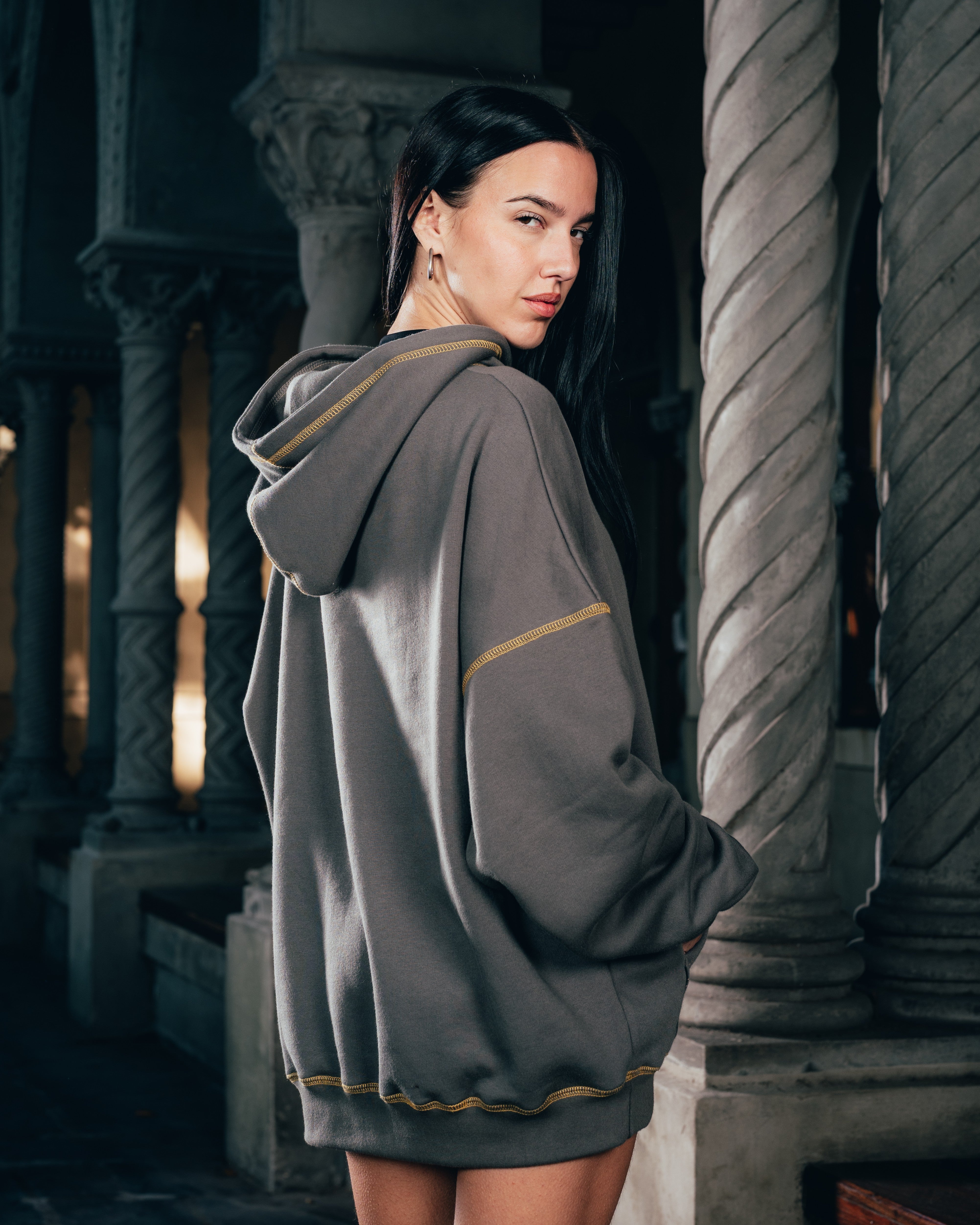 HOODIE [ WARRIOR ] COSTURA CARBON GREY