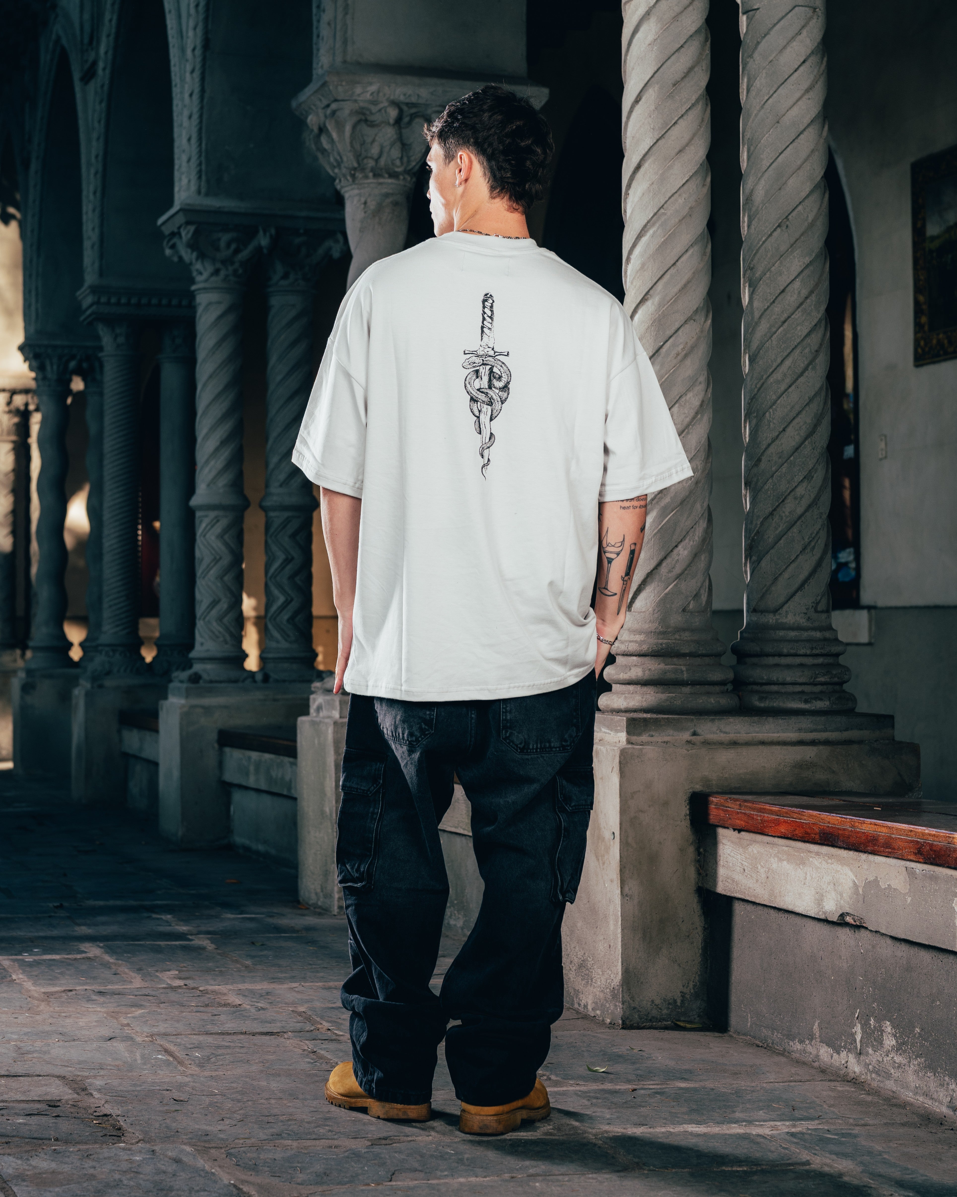 REMERA OVERSIZED [ WARRIOR ] SNAKE GREY