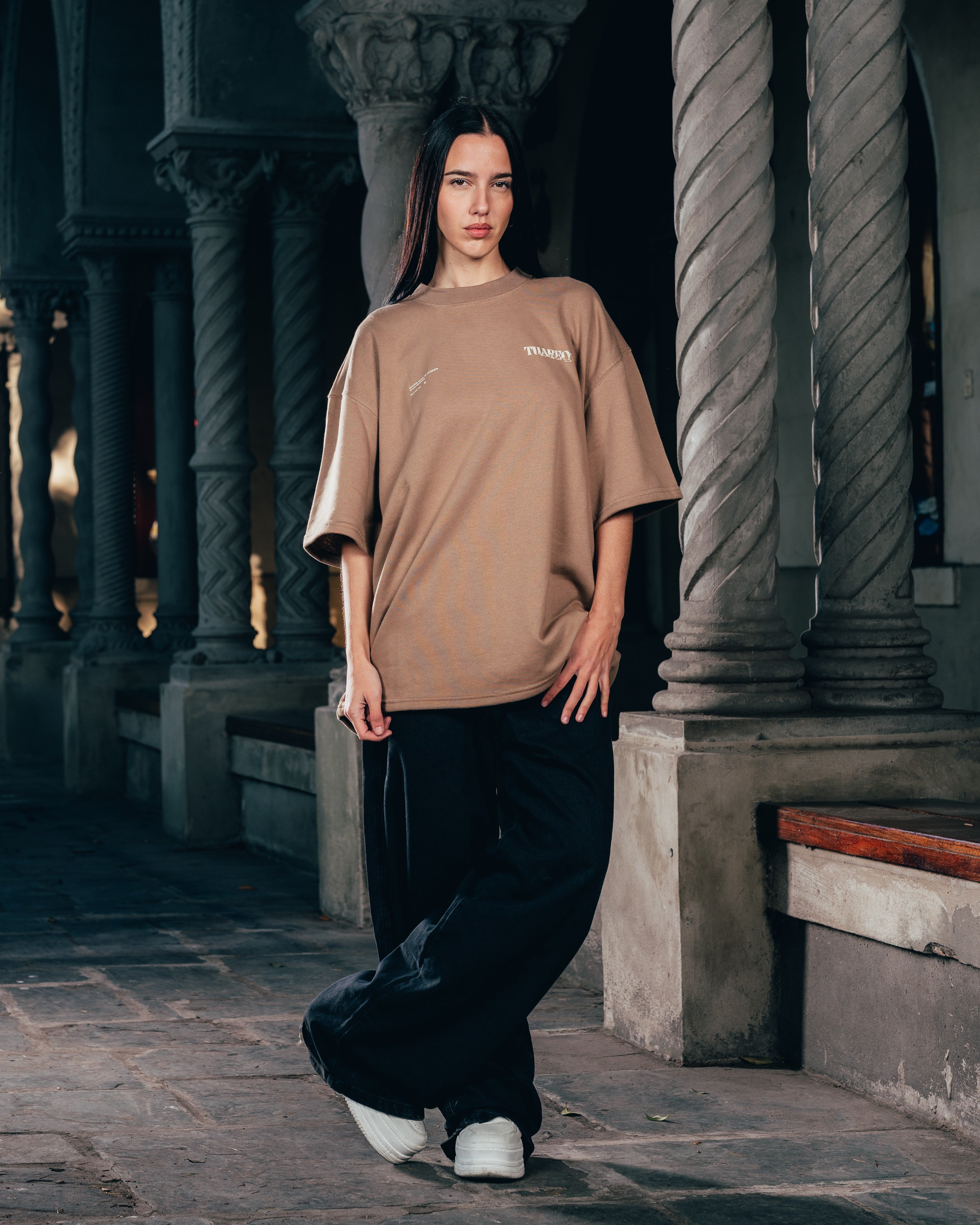 REMERA OVERSIZED [ WARRIOR ] CROWN BROWN