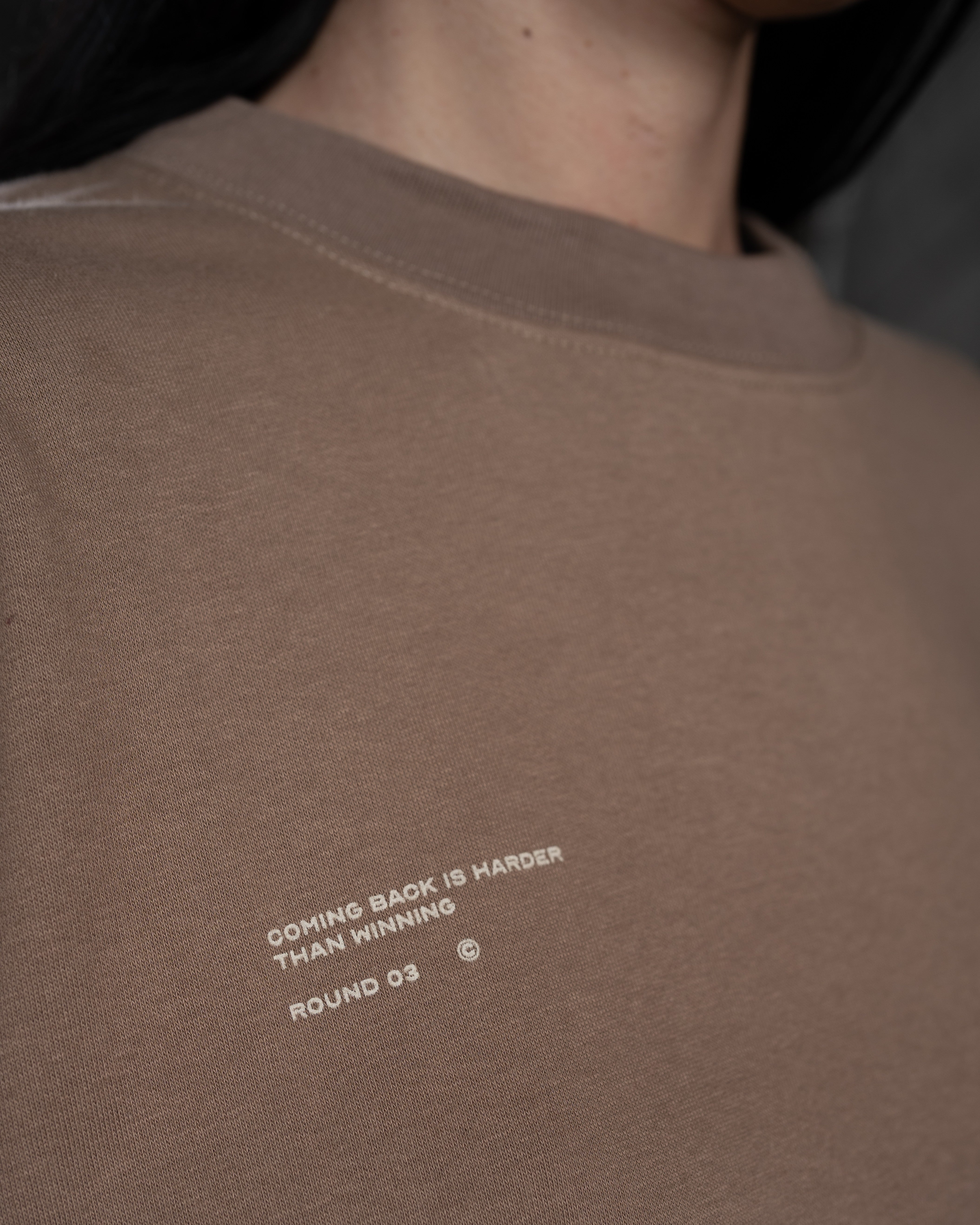 REMERA OVERSIZED [ WARRIOR ] CROWN BROWN