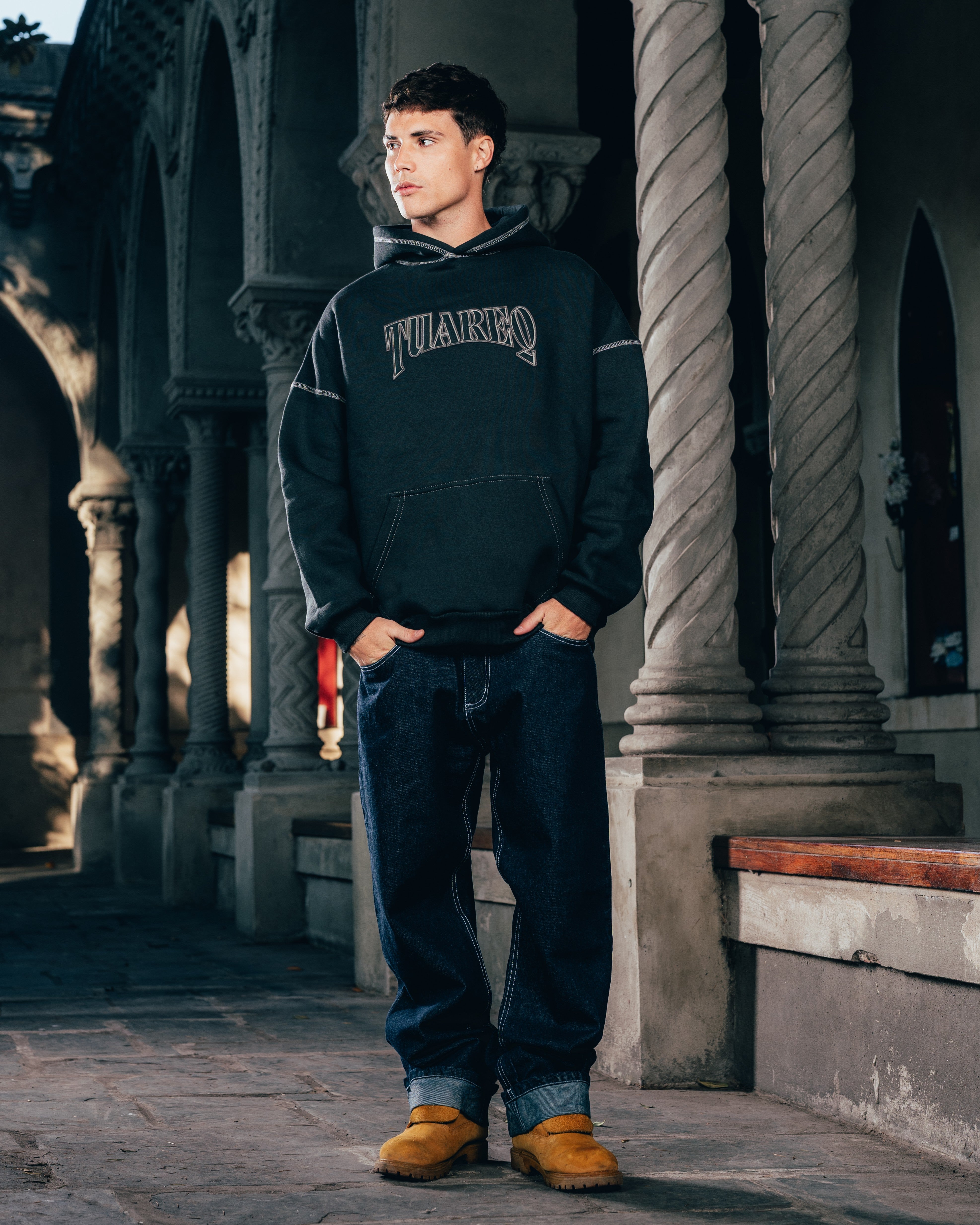 HOODIE [ WARRIOR ] COSTURA BLACK