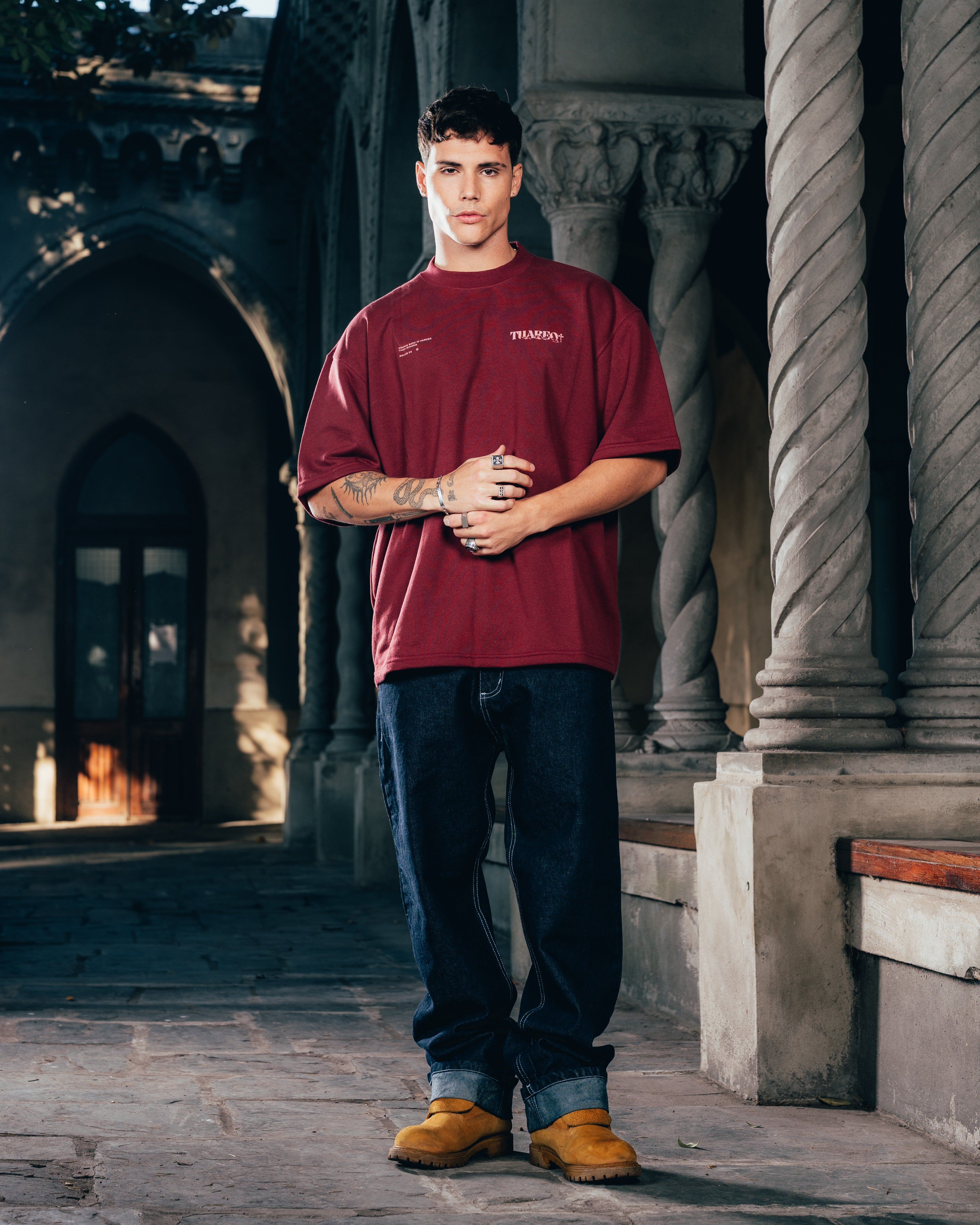 REMERA OVERSIZED [ WARRIOR ] CROWN BOARD