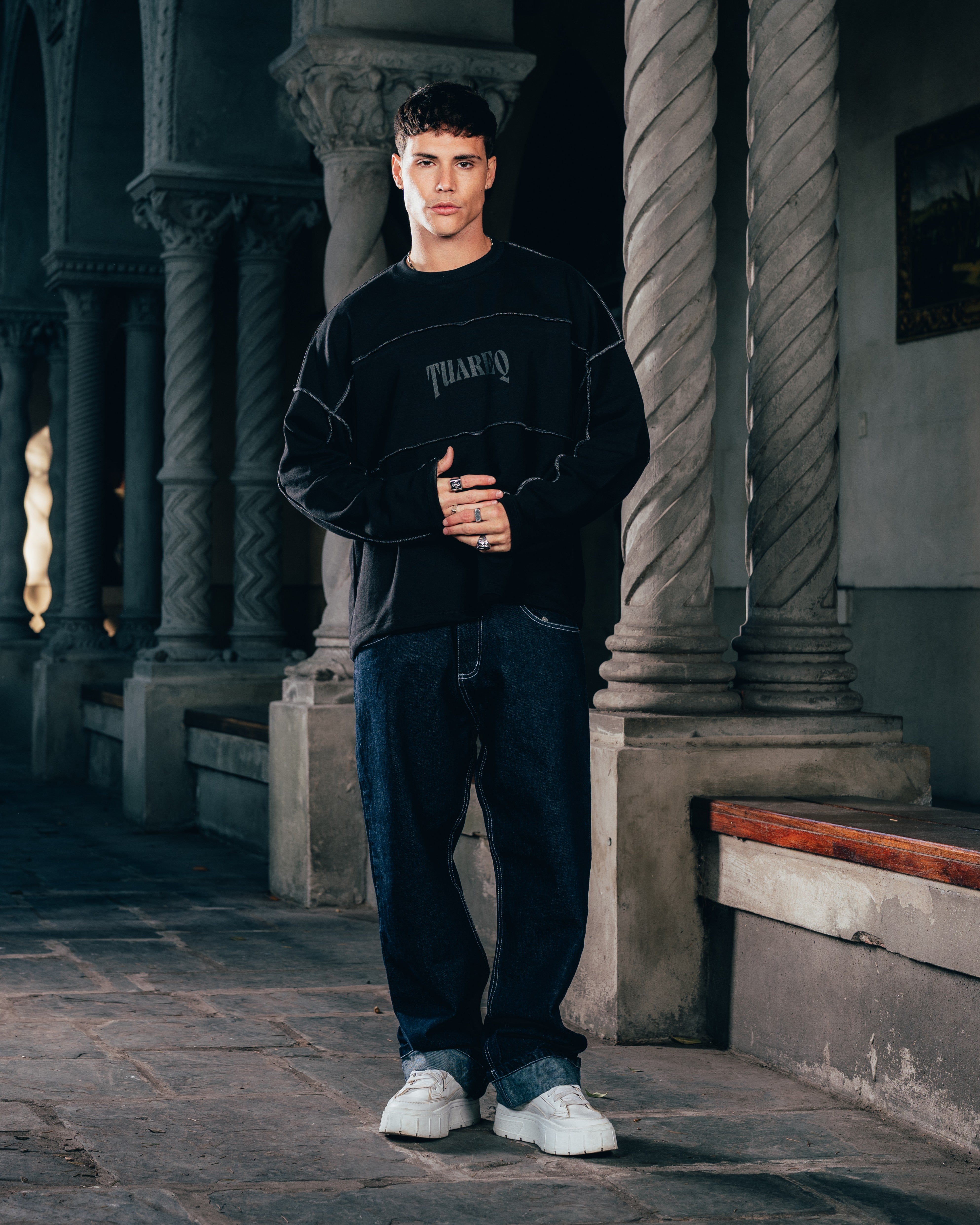 CREWNECK [ WARRIOR ] COSTURA BLACK