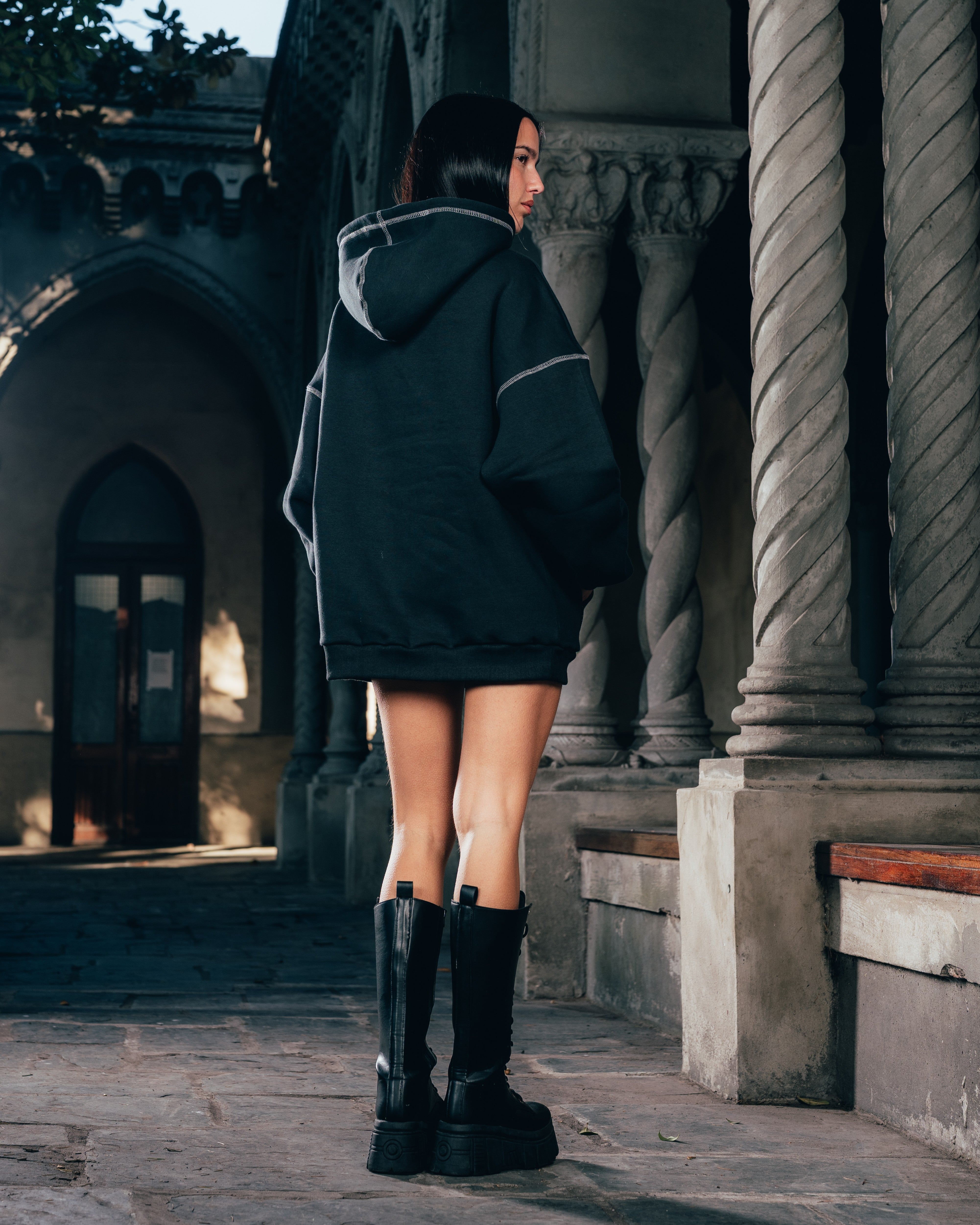 HOODIE [ WARRIOR ] COSTURA BLACK