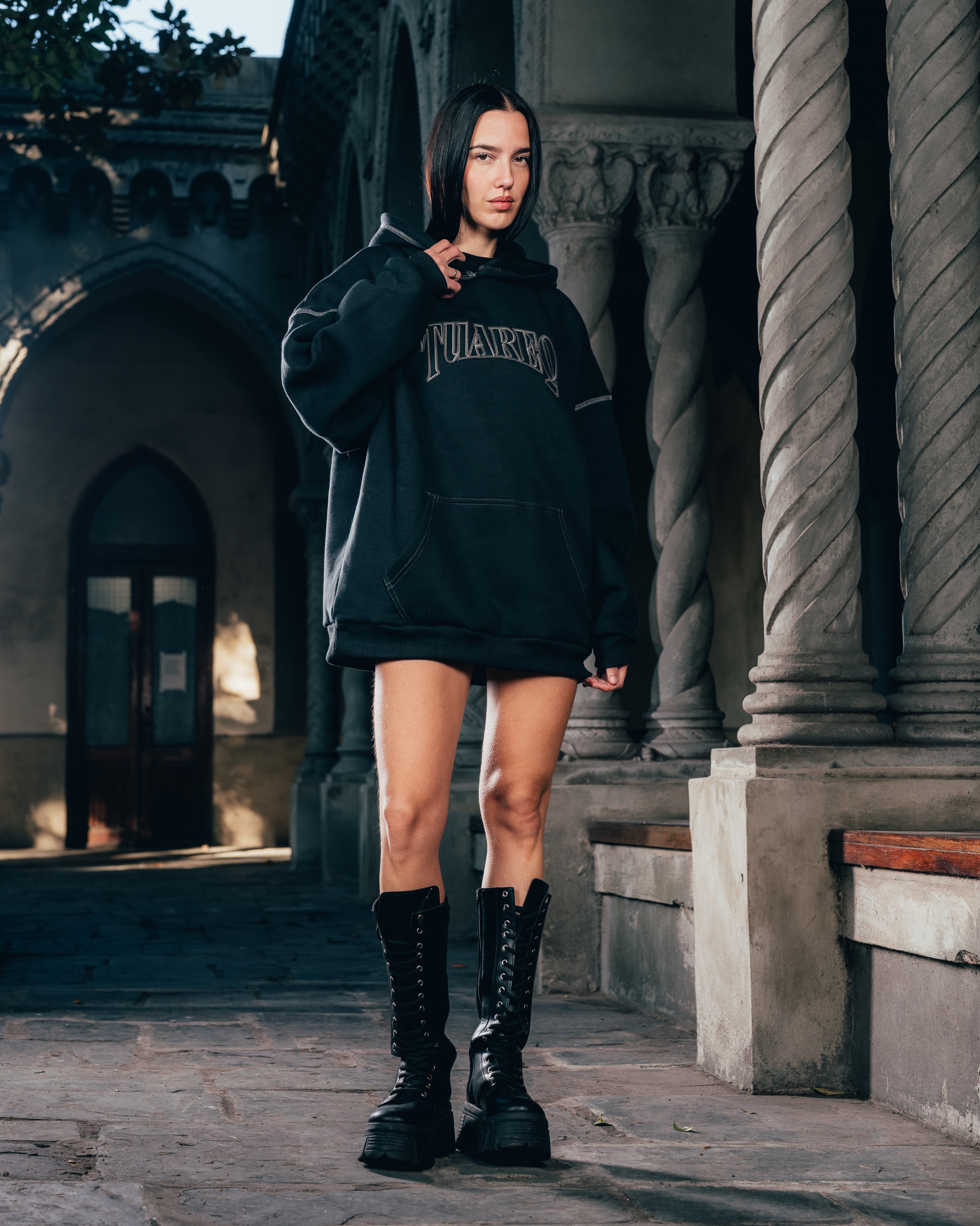 HOODIE [ WARRIOR ] COSTURA BLACK