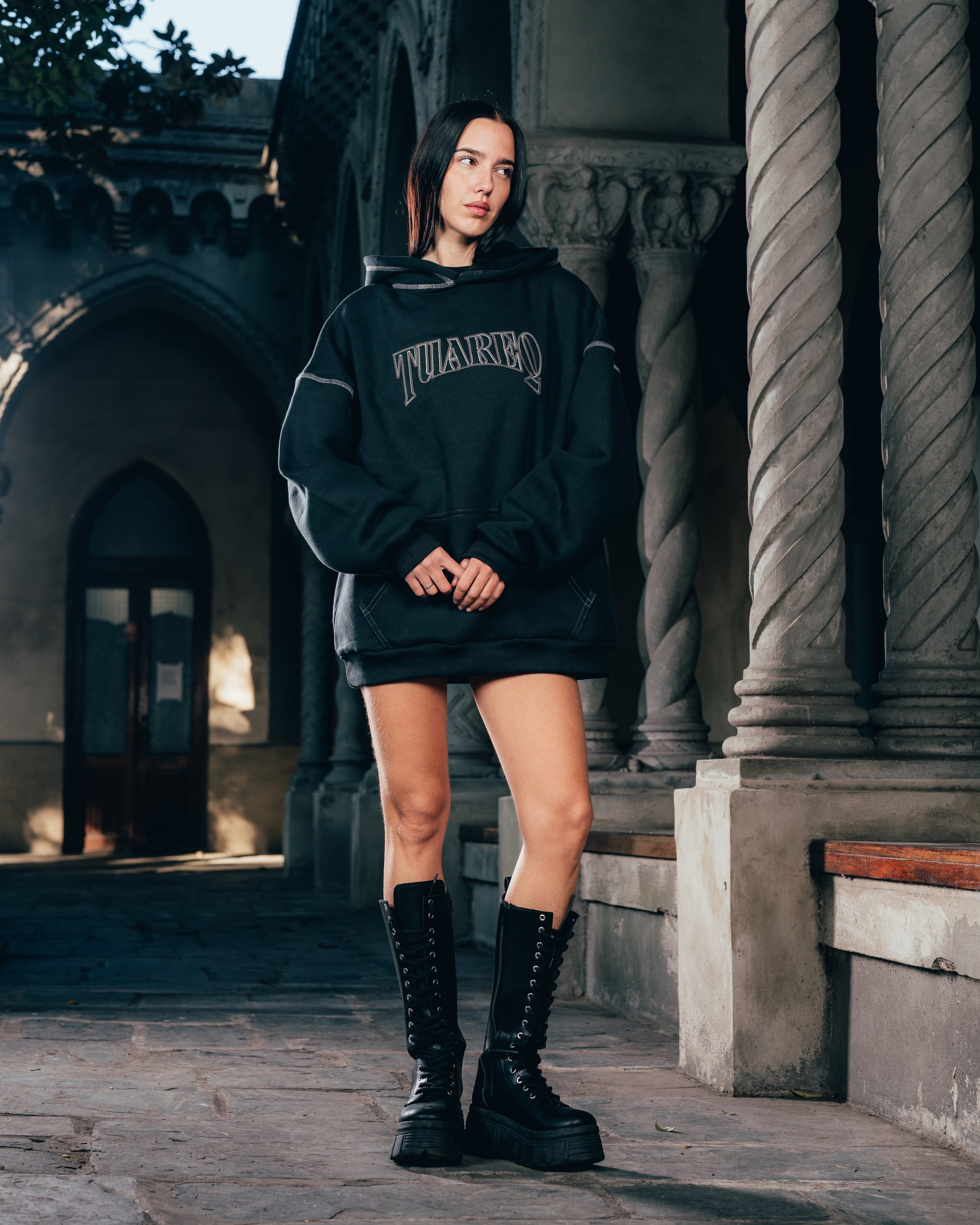 HOODIE [ WARRIOR ] COSTURA BLACK