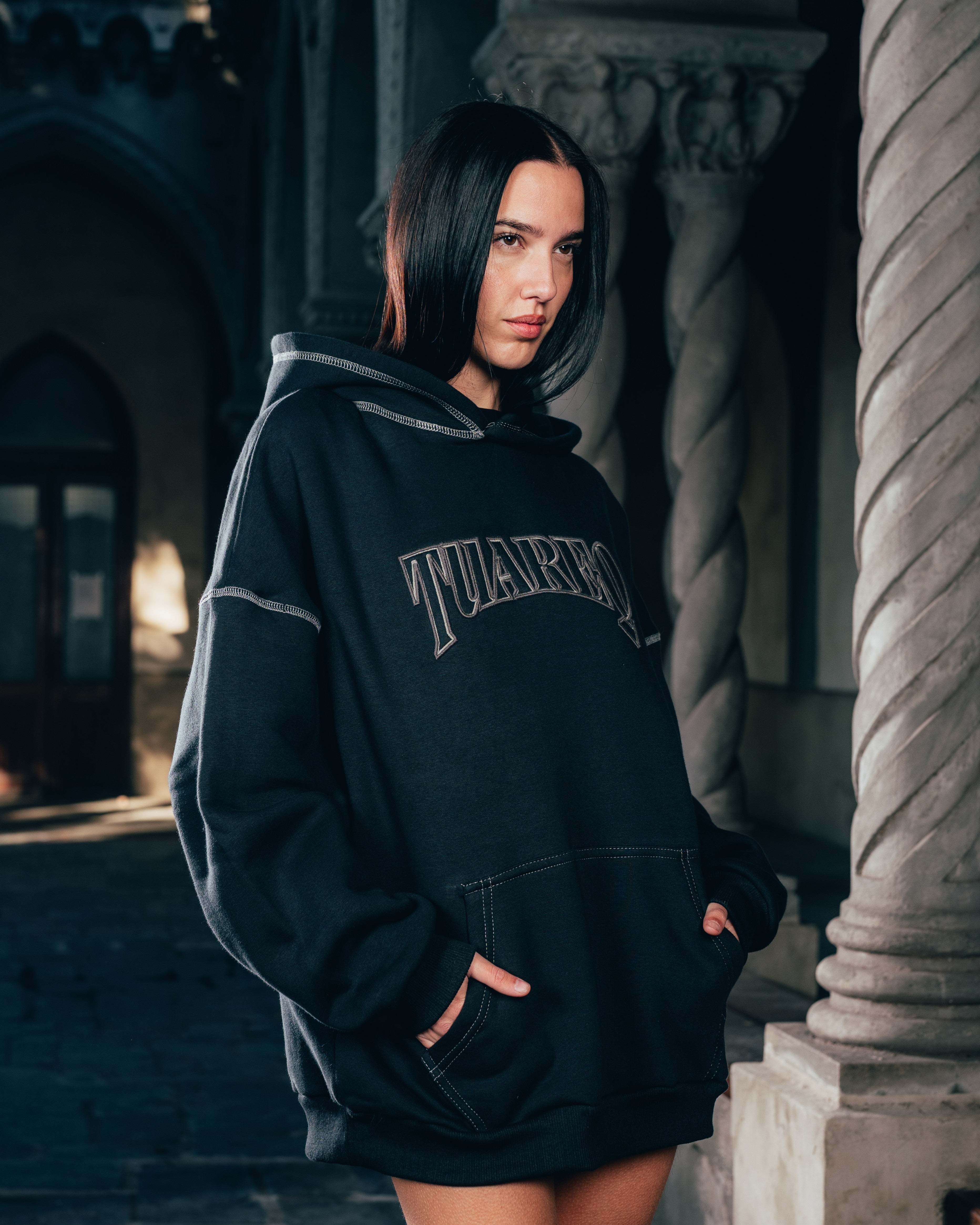 HOODIE [ WARRIOR ] COSTURA BLACK