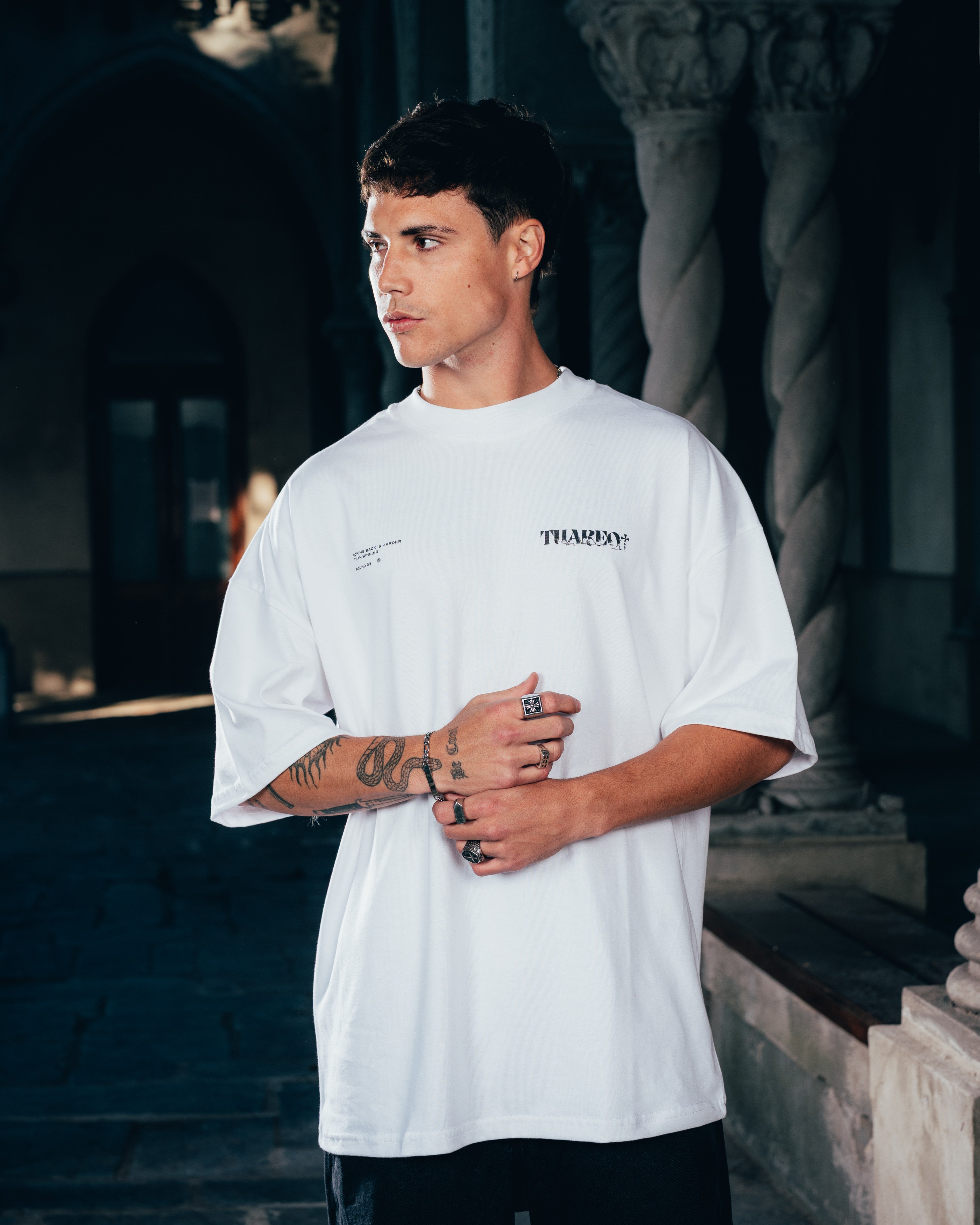 REMERA OVERSIZED [ WARRIOR ] SNAKE WHITE