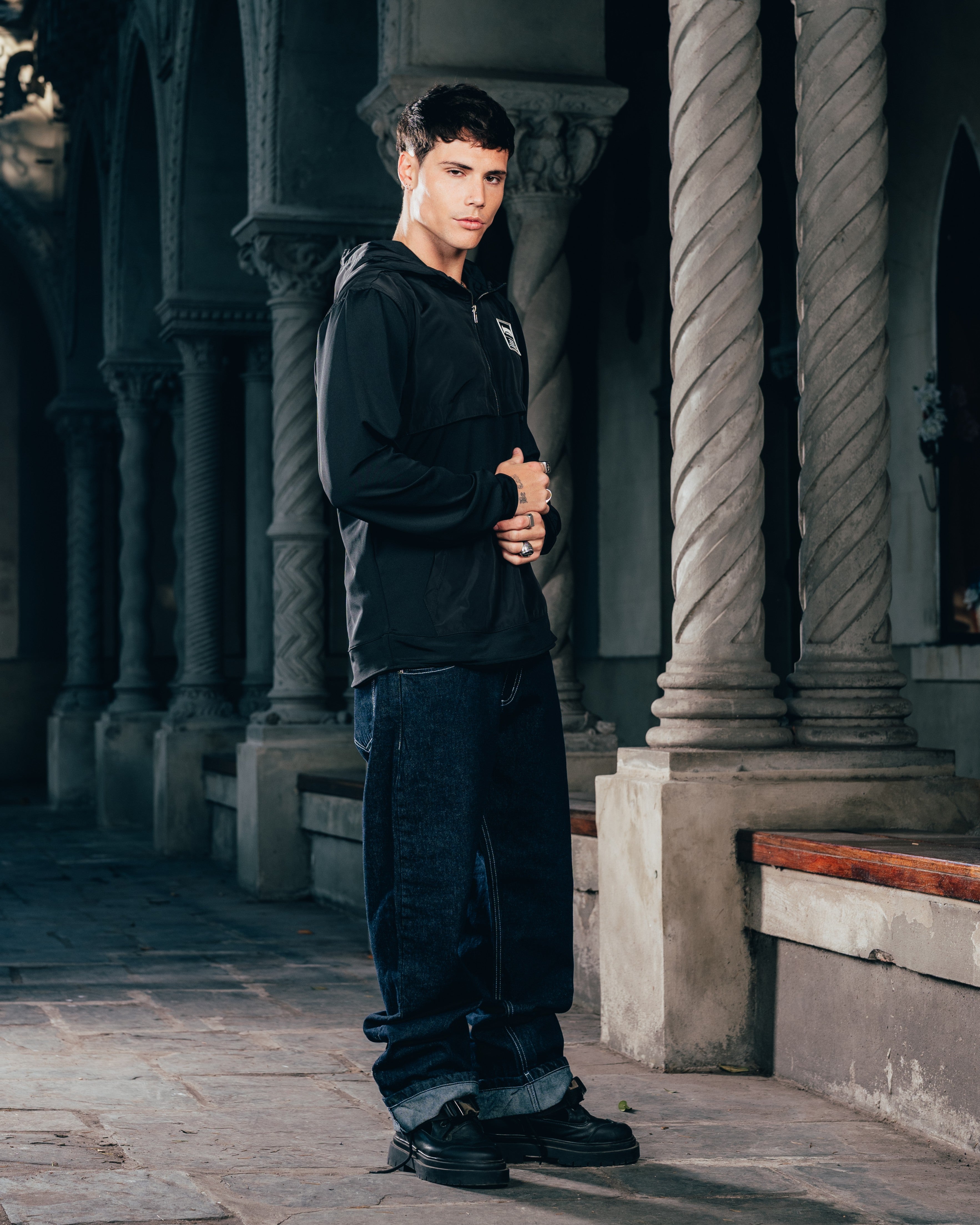 ANORAK MANGA LARGA [ WARRIOR ] BLACK
