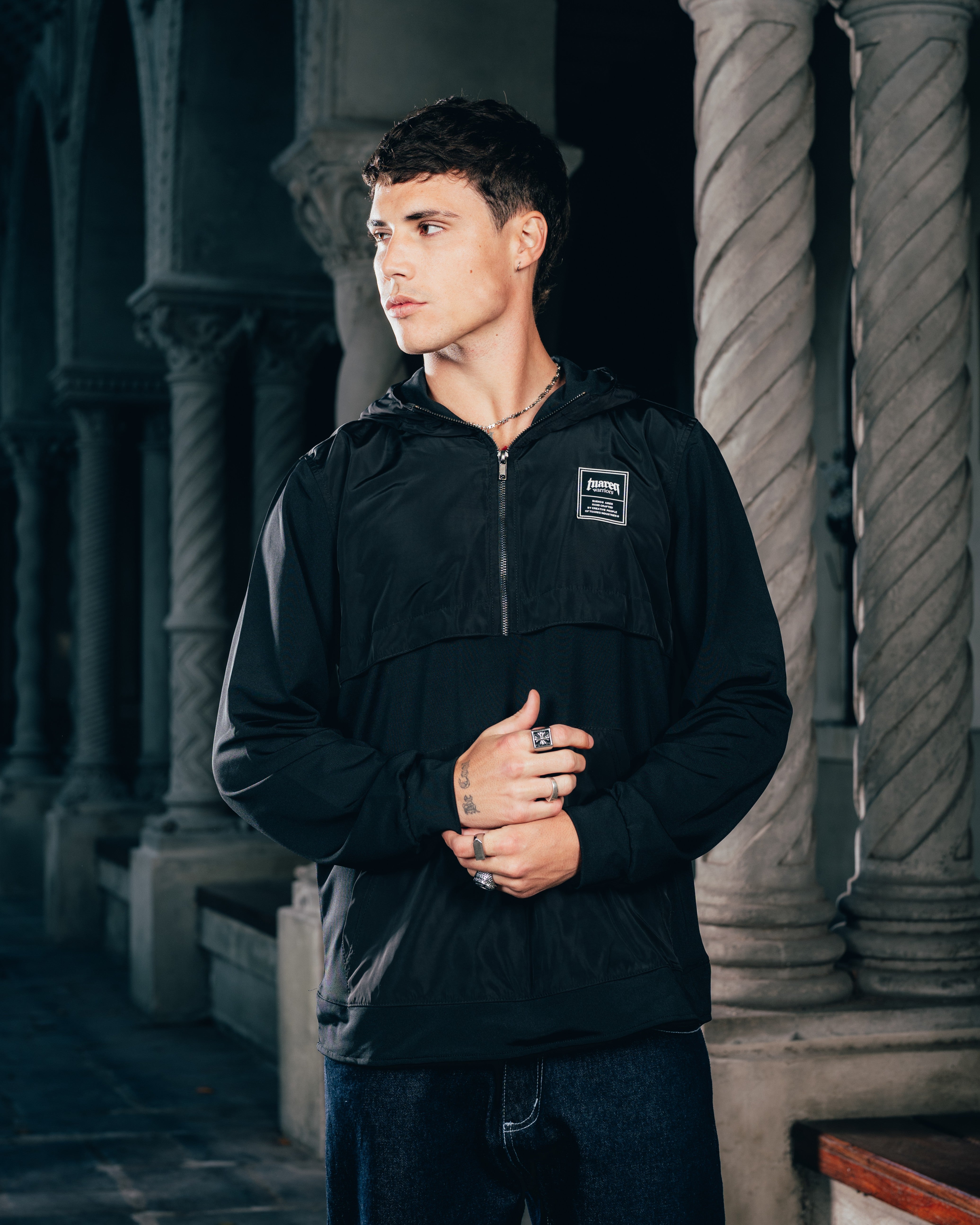 ANORAK MANGA LARGA [ WARRIOR ] BLACK