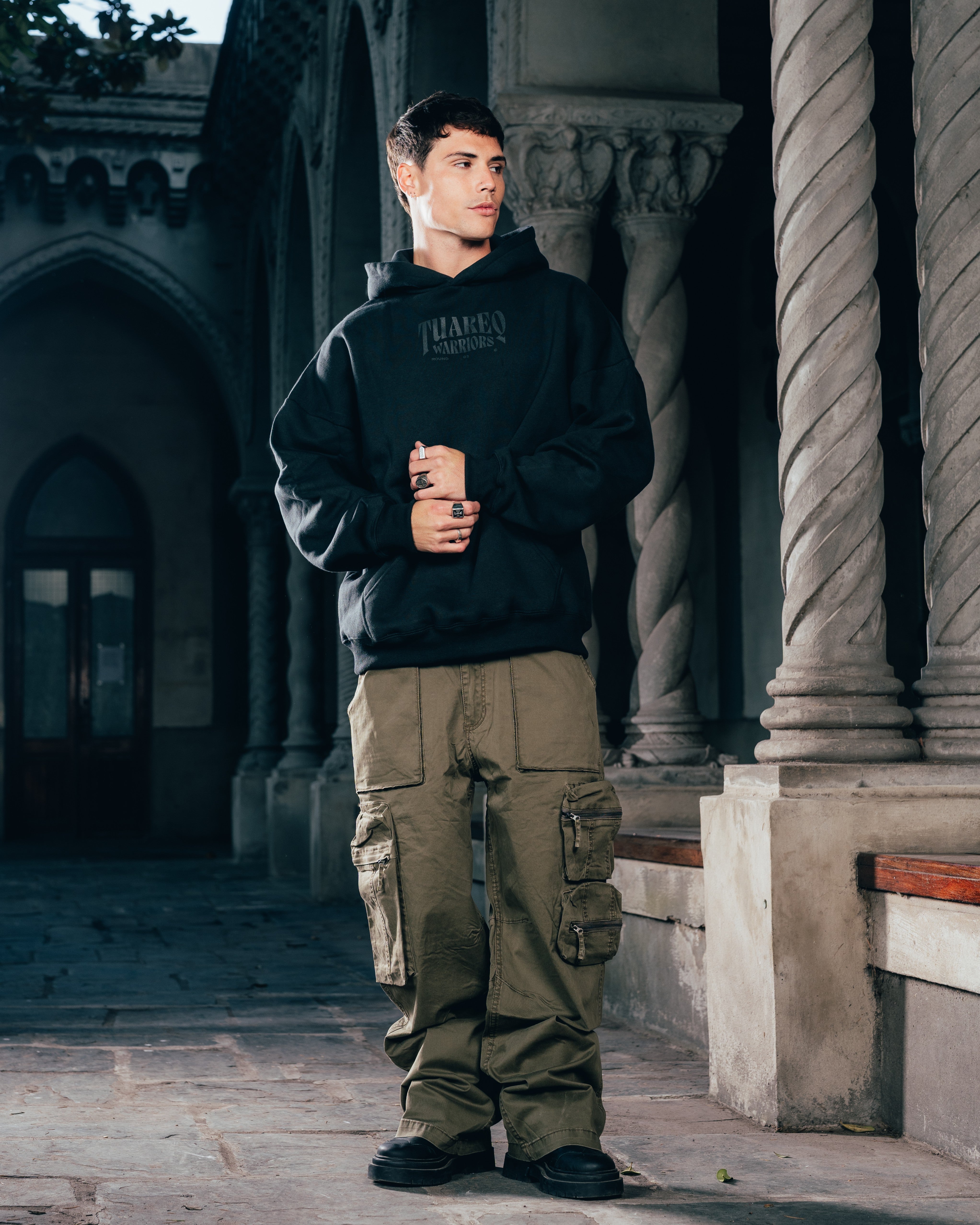 HOODIE [ WARRIOR ] DAGA 2BLE BLACK