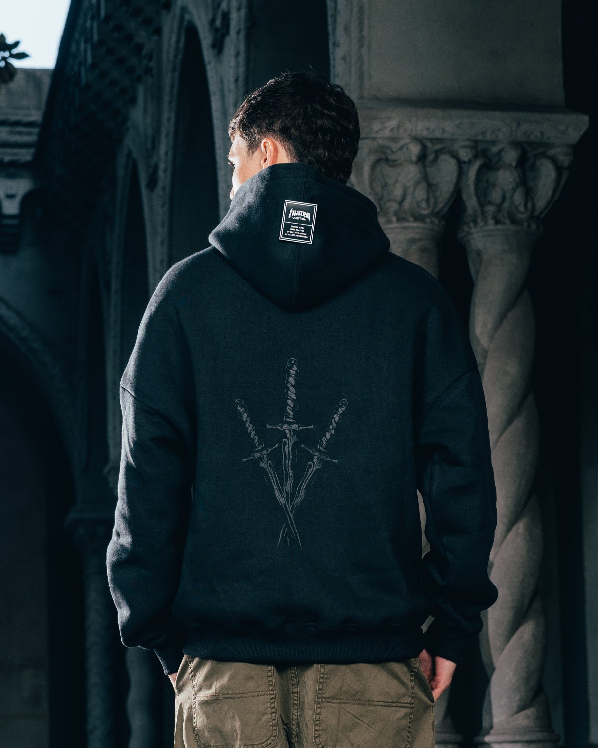 HOODIE [ WARRIOR ] DAGA 2BLE BLACK