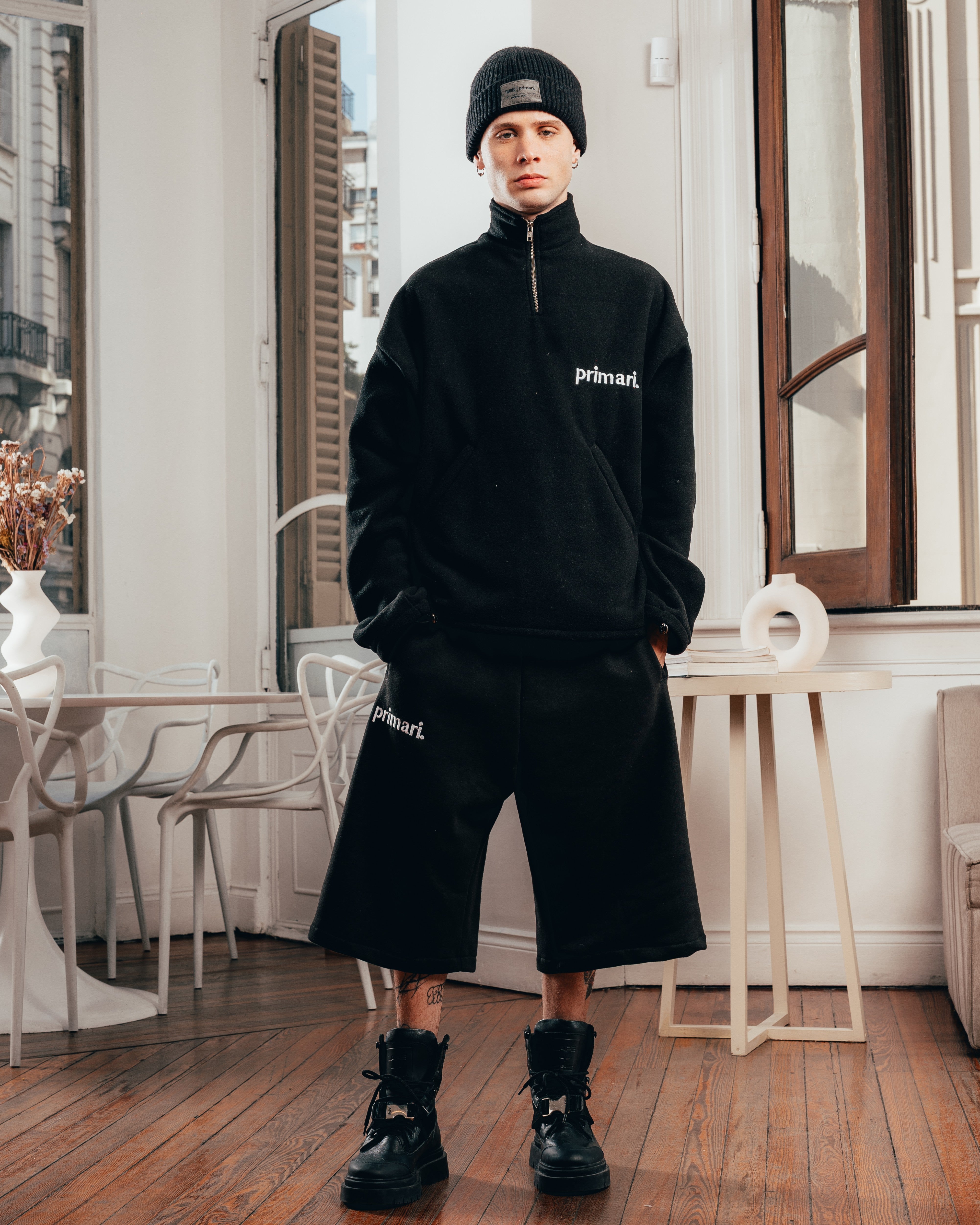 CREWNECK POLAR GRUESO [ PRIMARI ] BLACK
