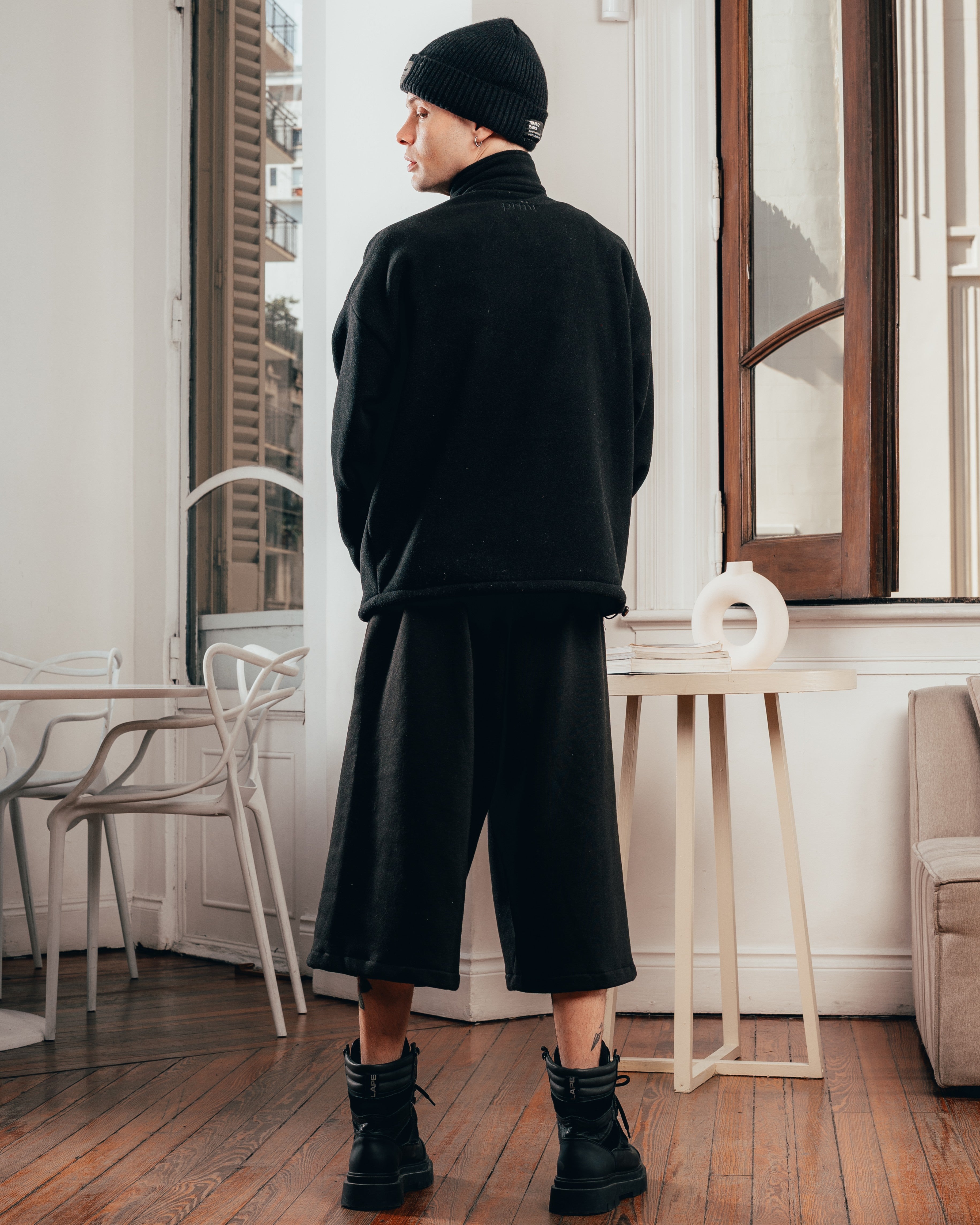 CREWNECK POLAR GRUESO [ PRIMARI ] BLACK
