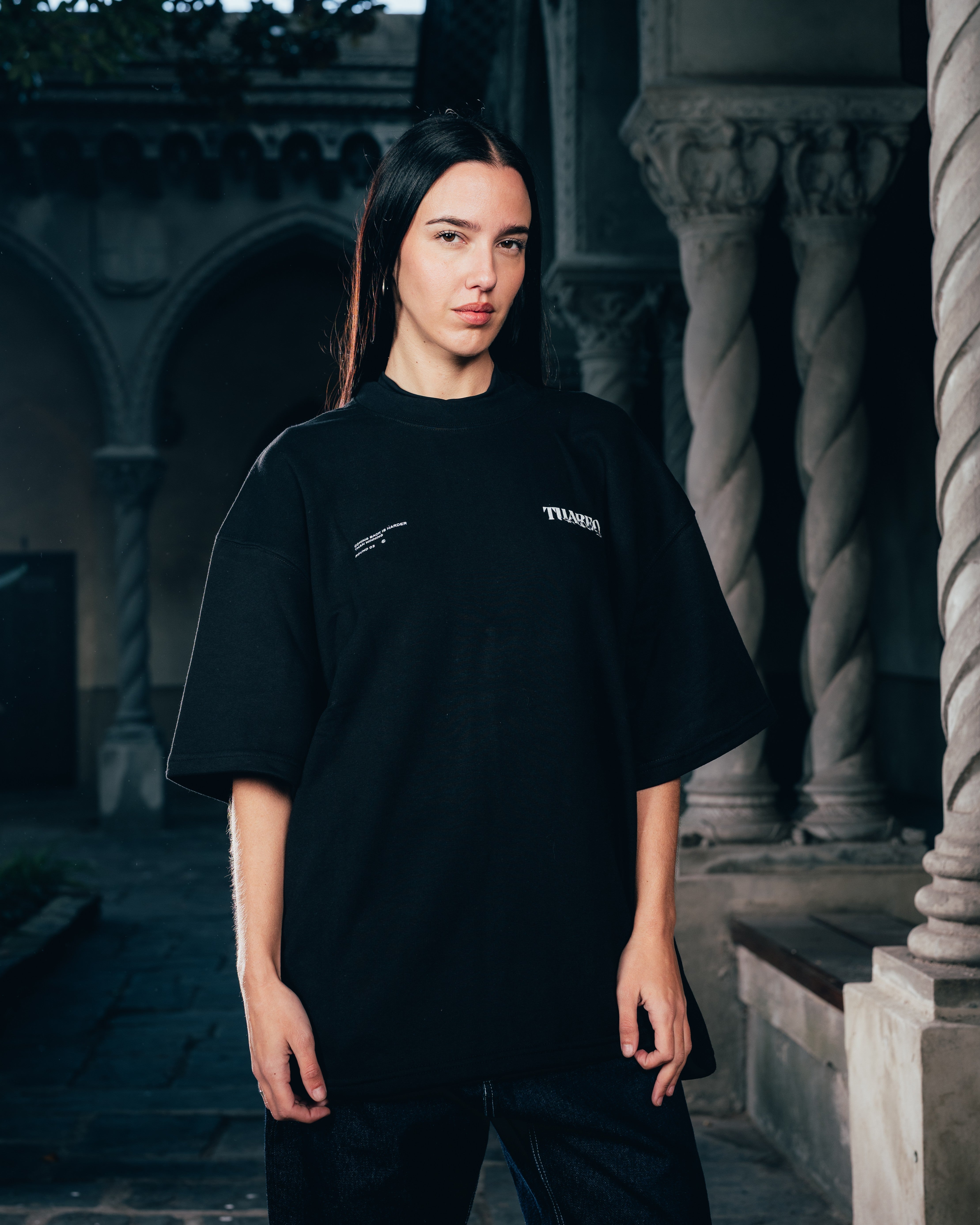 REMERA OVERSIZED [ WARRIOR ] CROWN BLACK