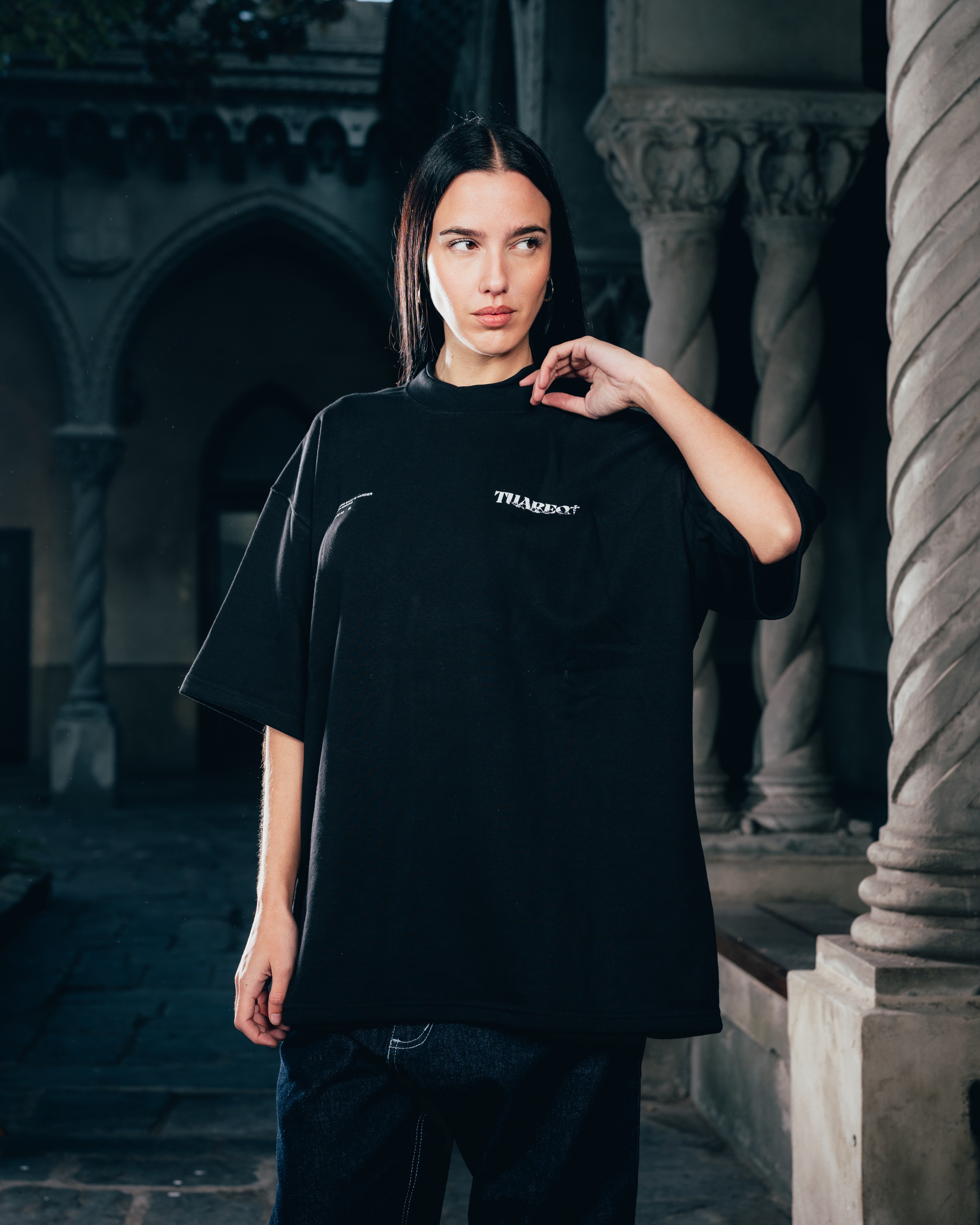 REMERA OVERSIZED [ WARRIOR ] CROWN BLACK