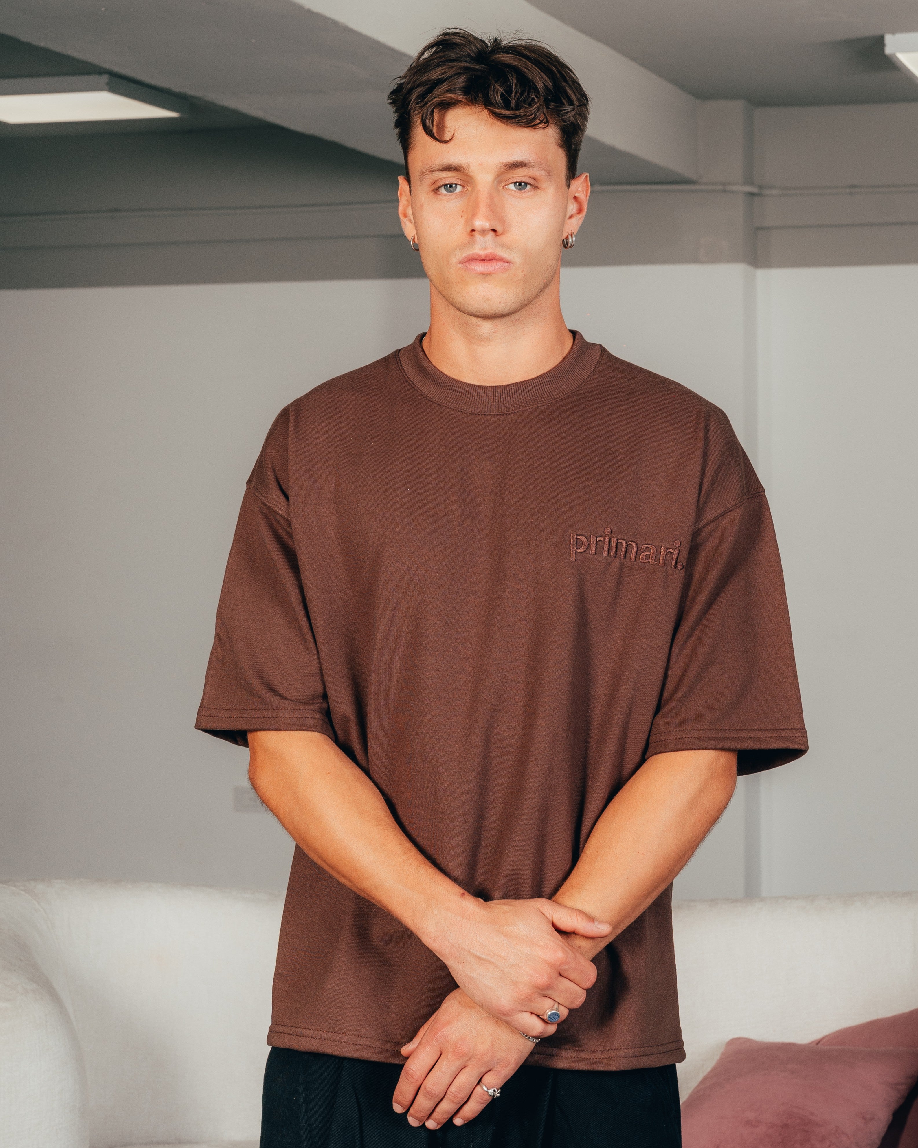 REMERA EXTRA PESADA SEMIOVER [ PRIMARI ] SIMPLE BROWN